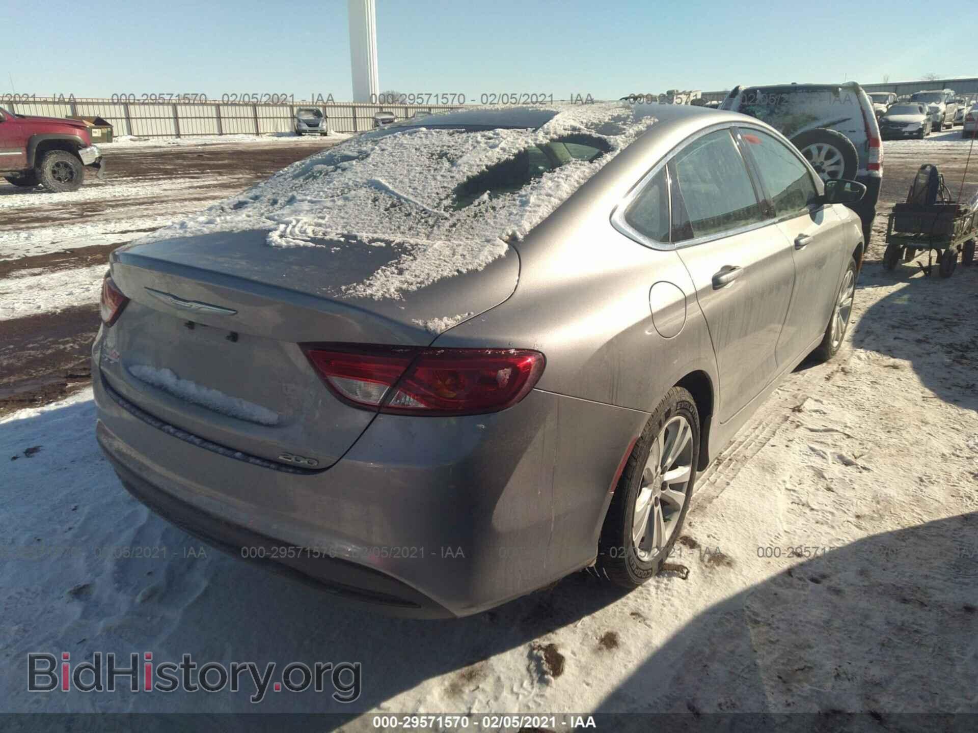 2016 CHRYSLER 200 - VIN: 1C3CCCFB3GN195480 - Photo 4