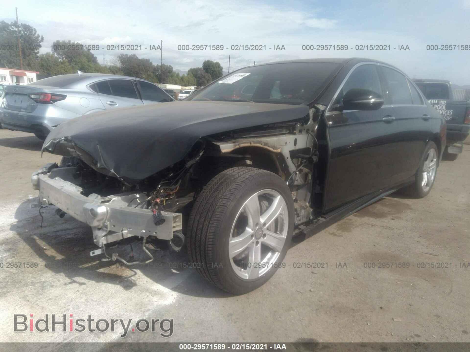2017 MERCEDES-BENZ E-CLASS - VIN: WDDZF4JB7HA041010 - Фото 2