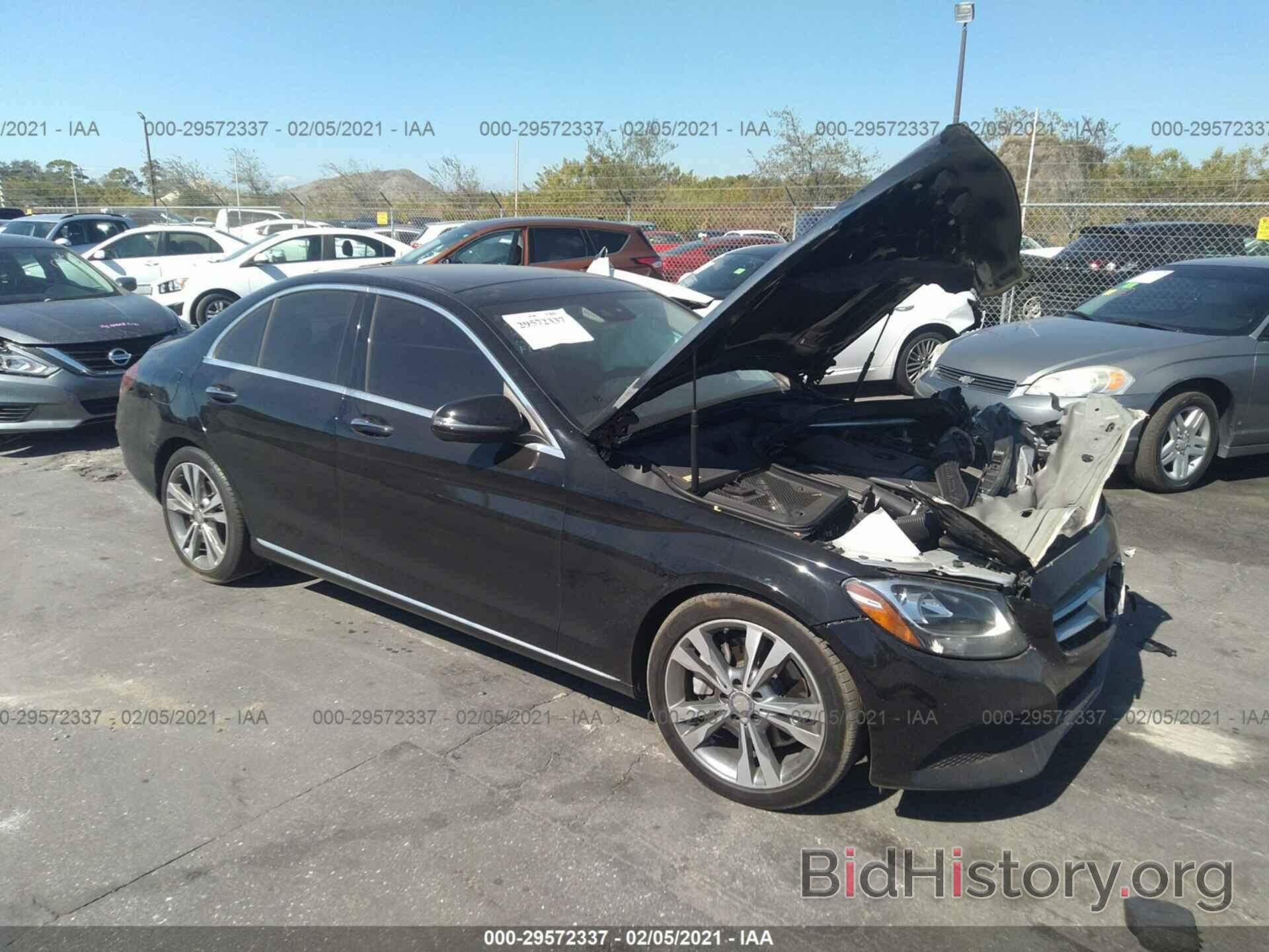 Photo WDDWF4JB9GR141547 - MERCEDES-BENZ C-CLASS 2016