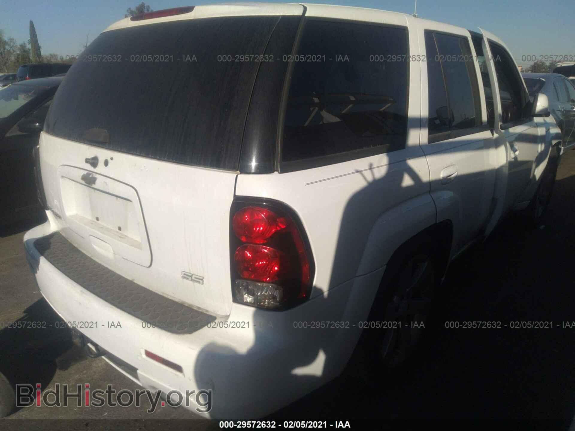 2007 CHEVROLET TRAILBLAZER - VIN: 1GNET13H572304628 - Фото 4