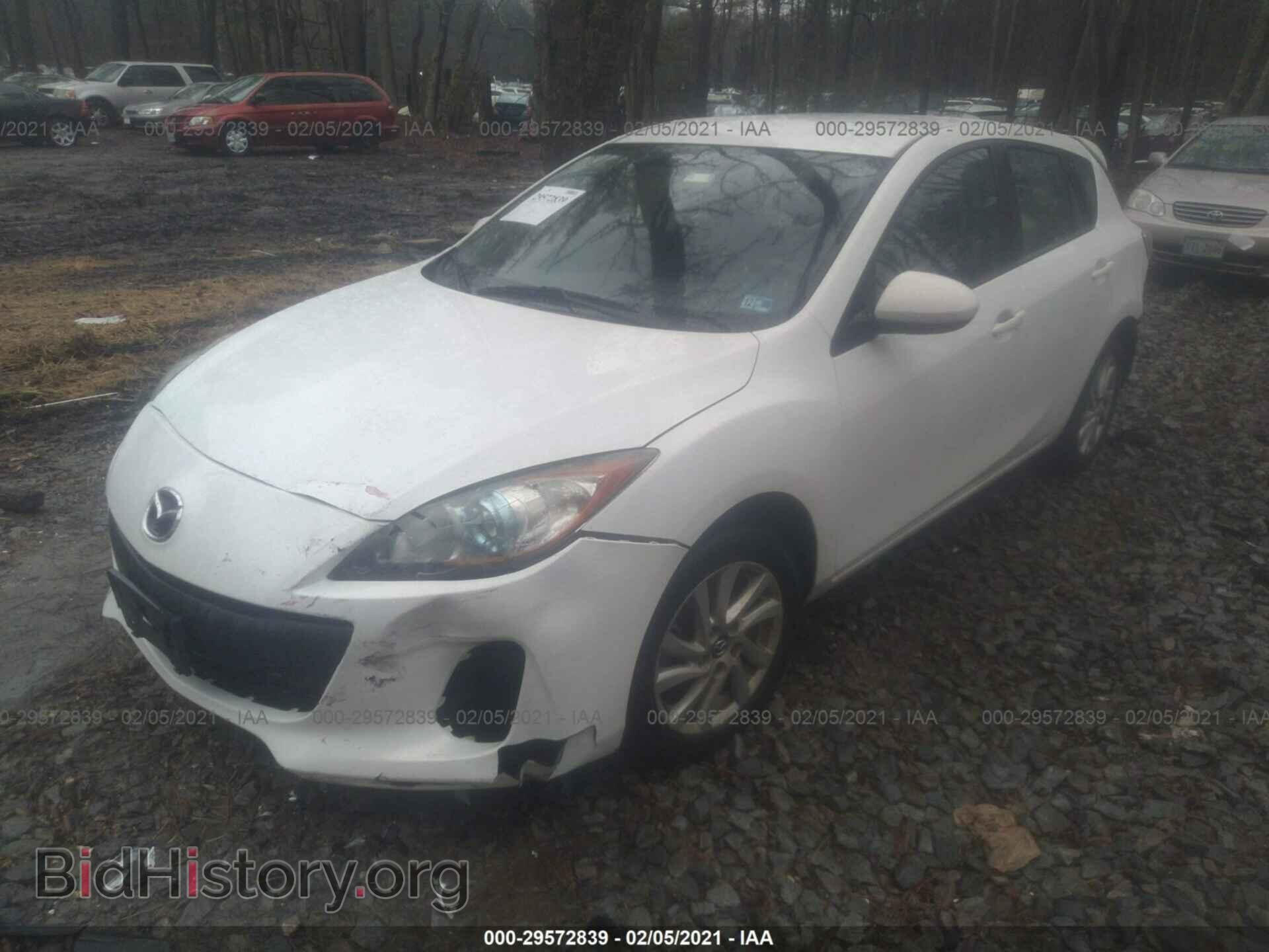 2013 MAZDA MAZDA3 - VIN: JM1BL1L70D1824577 - Фото 2