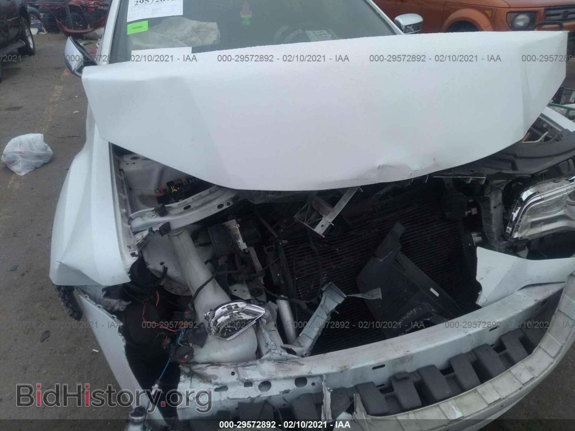 2013 CHRYSLER 300 - VIN: 2C3CCAAG3DH588410 - Фото 6