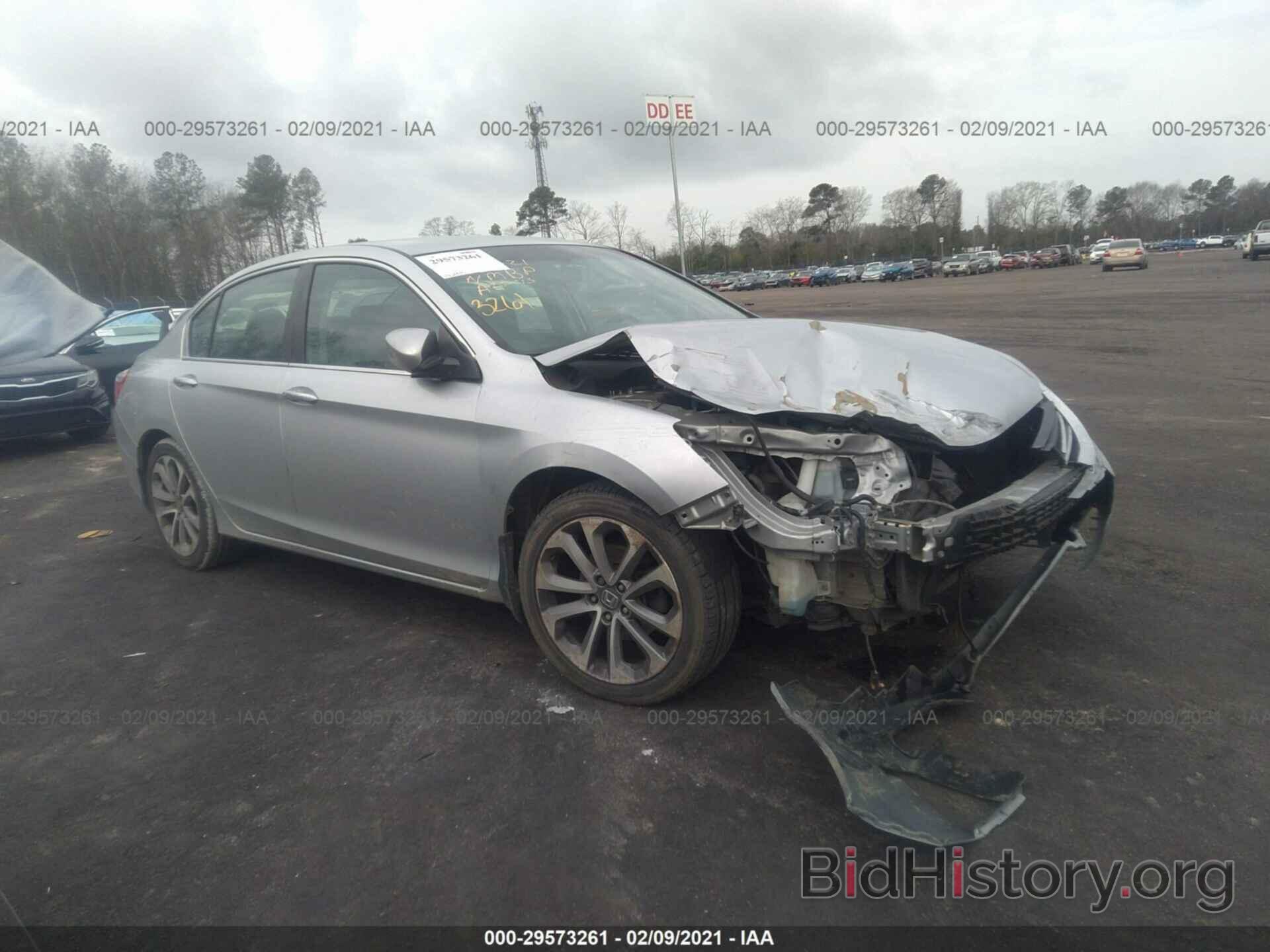 Photo 1HGCR2F59DA020797 - HONDA ACCORD SDN 2013