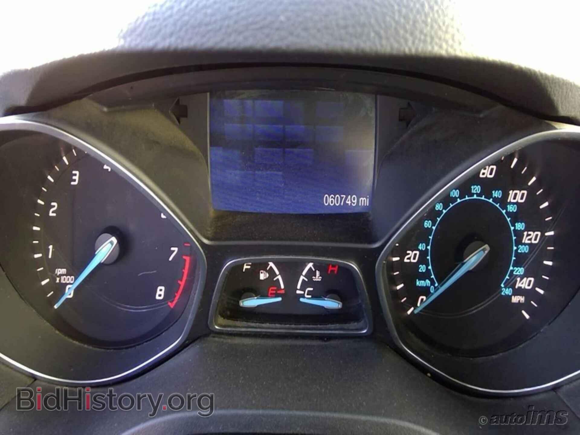 2015 Ford ESCAPE (VIN 1FMCU0F73FUB74258) — фото 8 из 17