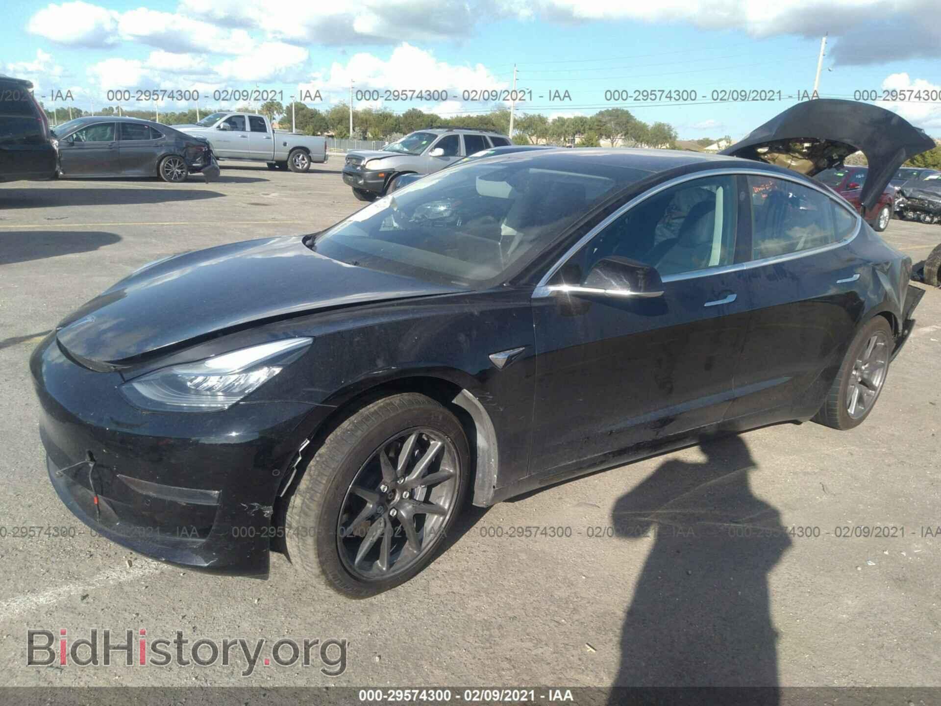 2018 TESLA MODEL 3 - VIN: 5YJ3E1EBXJF150358 - Photo 2