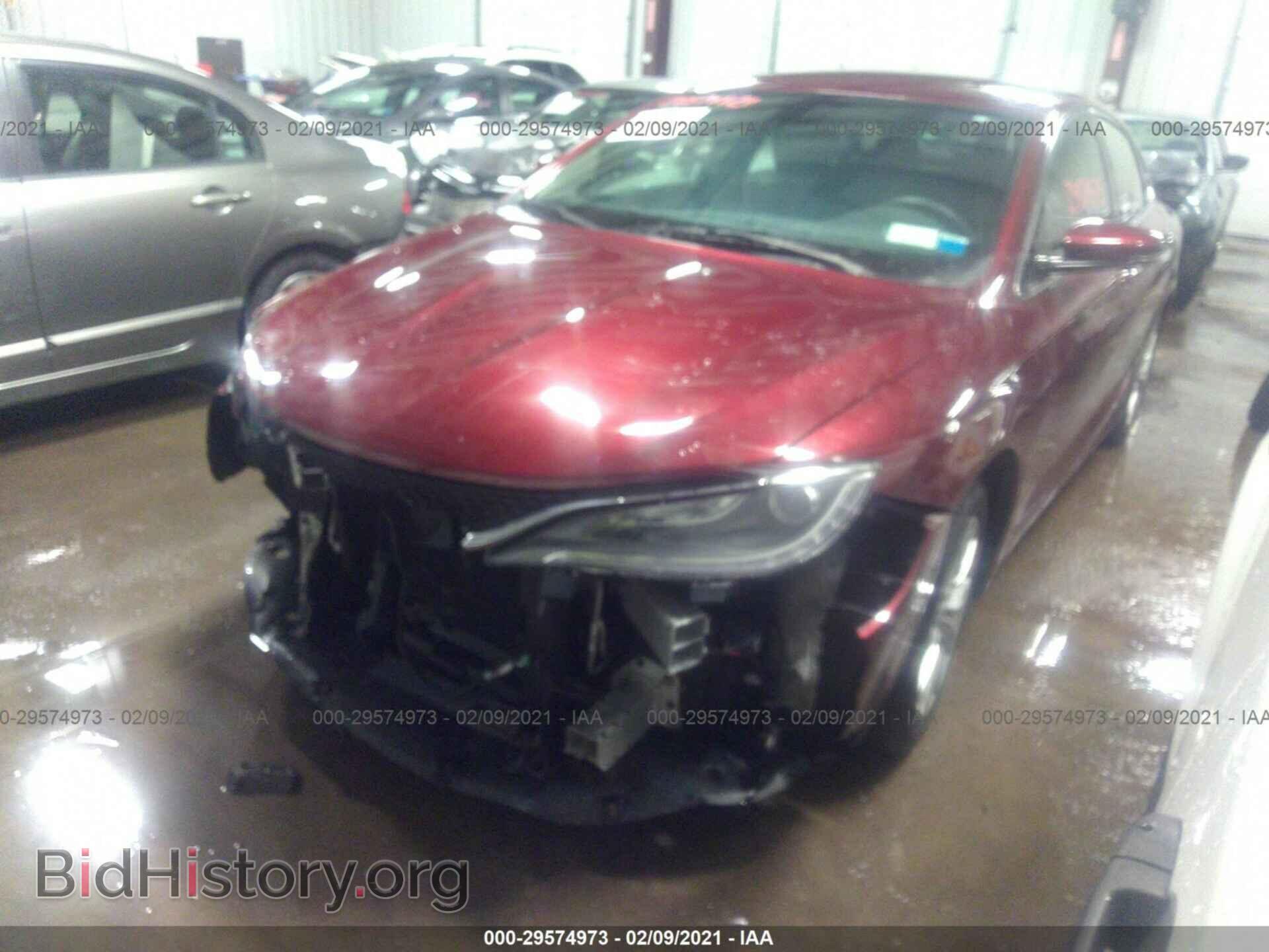 2015 CHRYSLER 200 - VIN: 1C3CCCCB0FN536384 - Фото 2