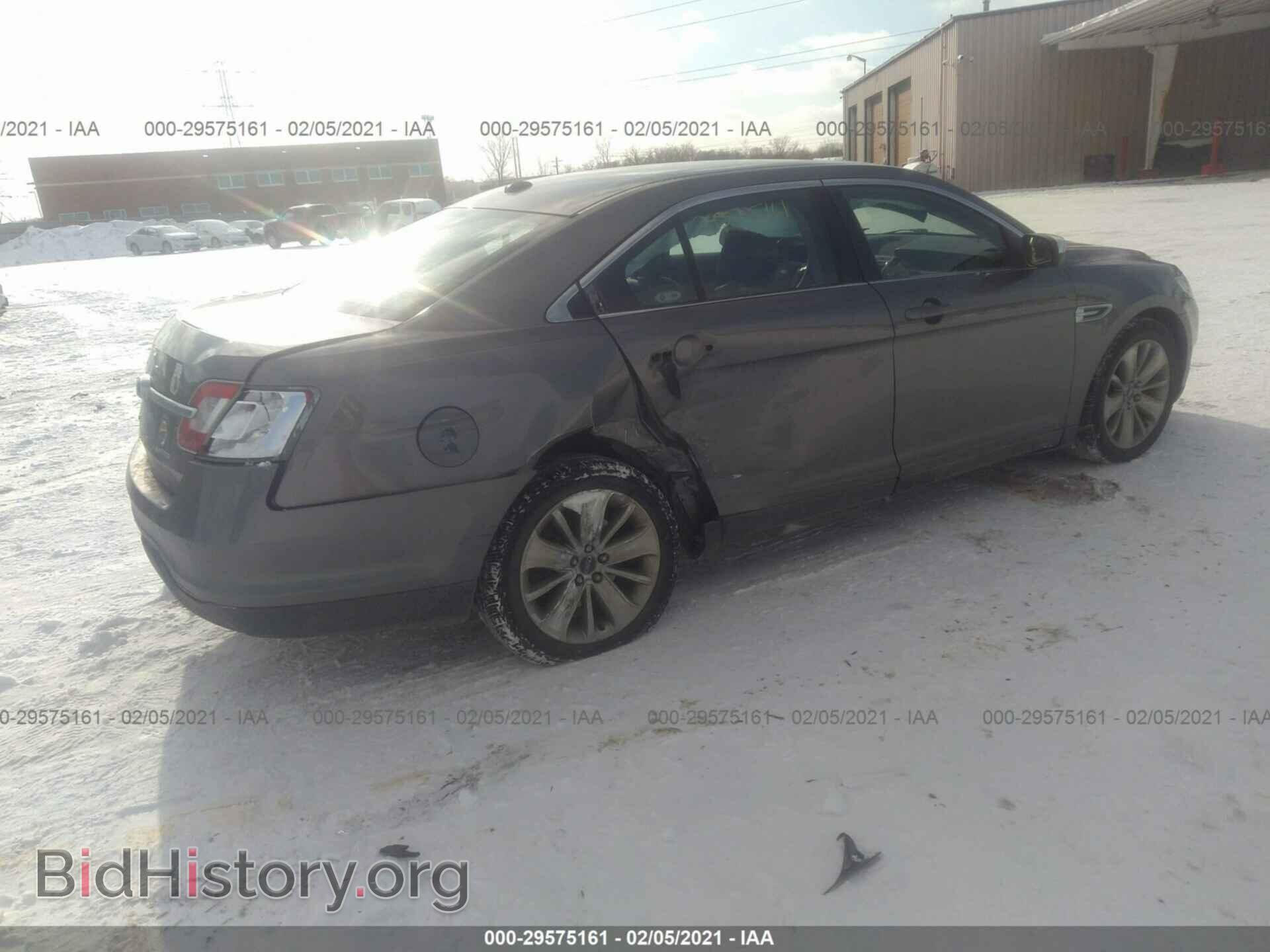 2011 FORD TAURUS - VIN: 1FAHP2FW6BG181983 - Фото 4