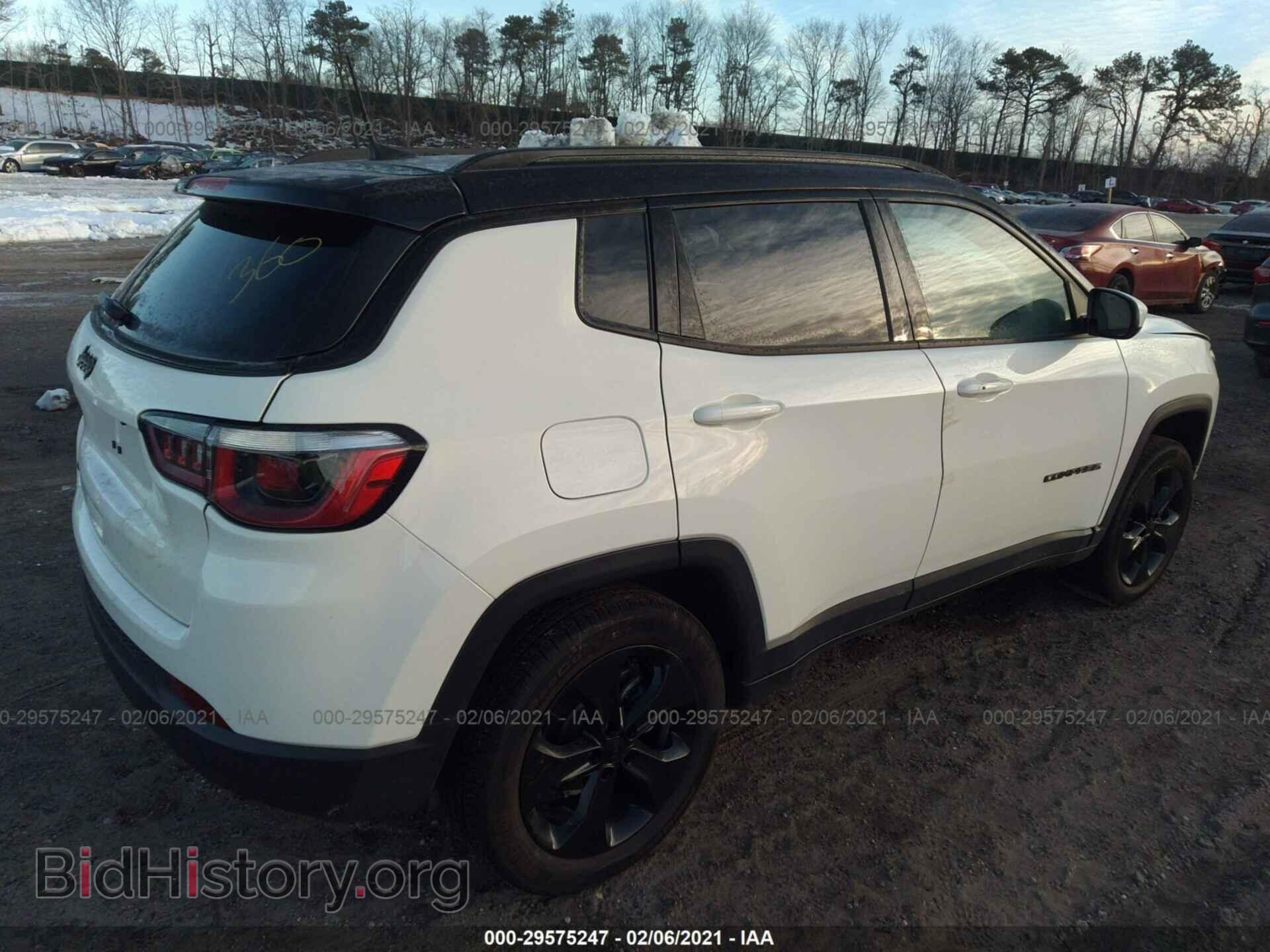 2019 JEEP COMPASS - VIN: 3C4NJDBB2KT653623 - Photo 4