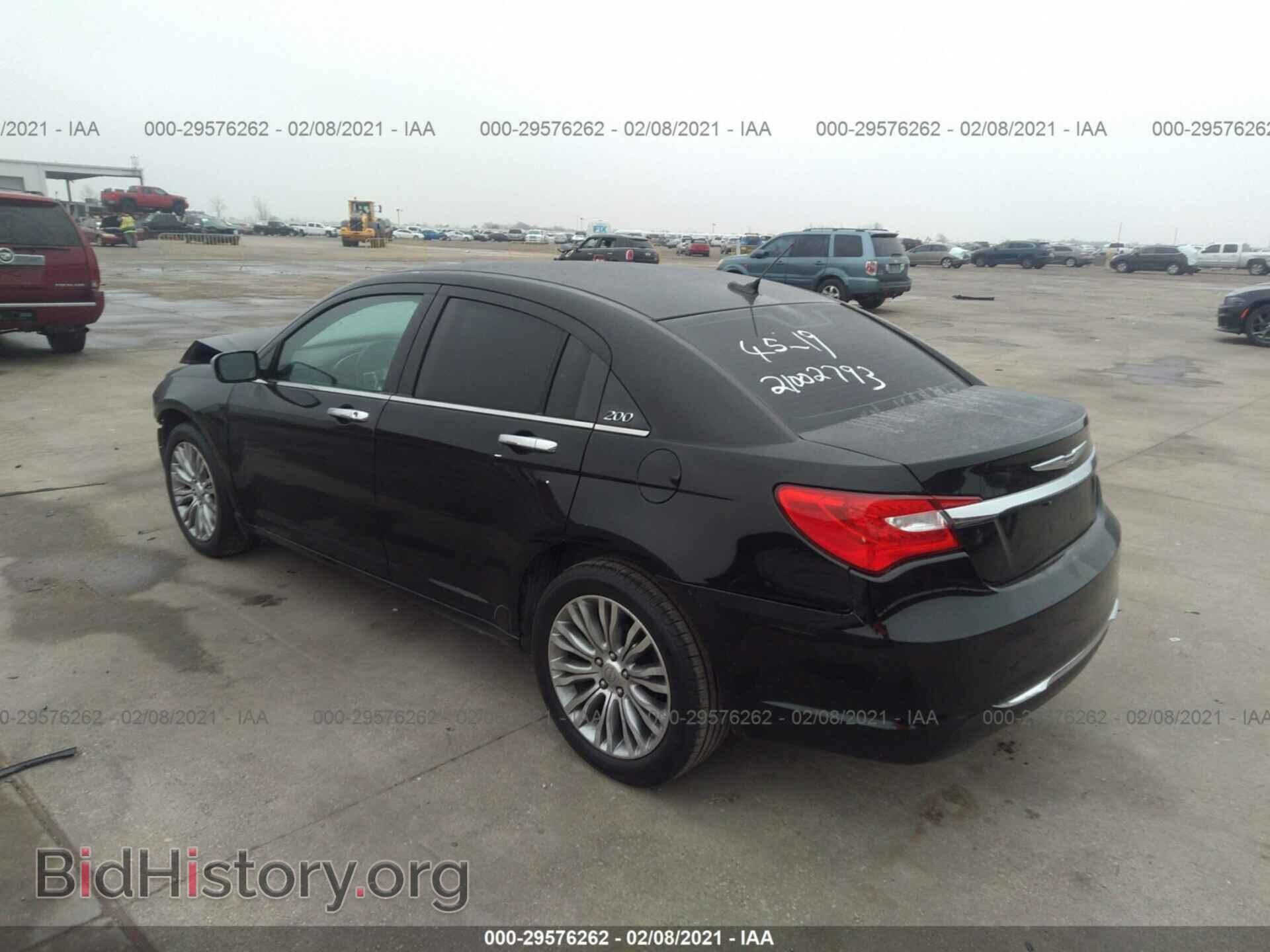 2012 CHRYSLER 200 - VIN: 1C3CCBCB2CN305167 - Фото 3