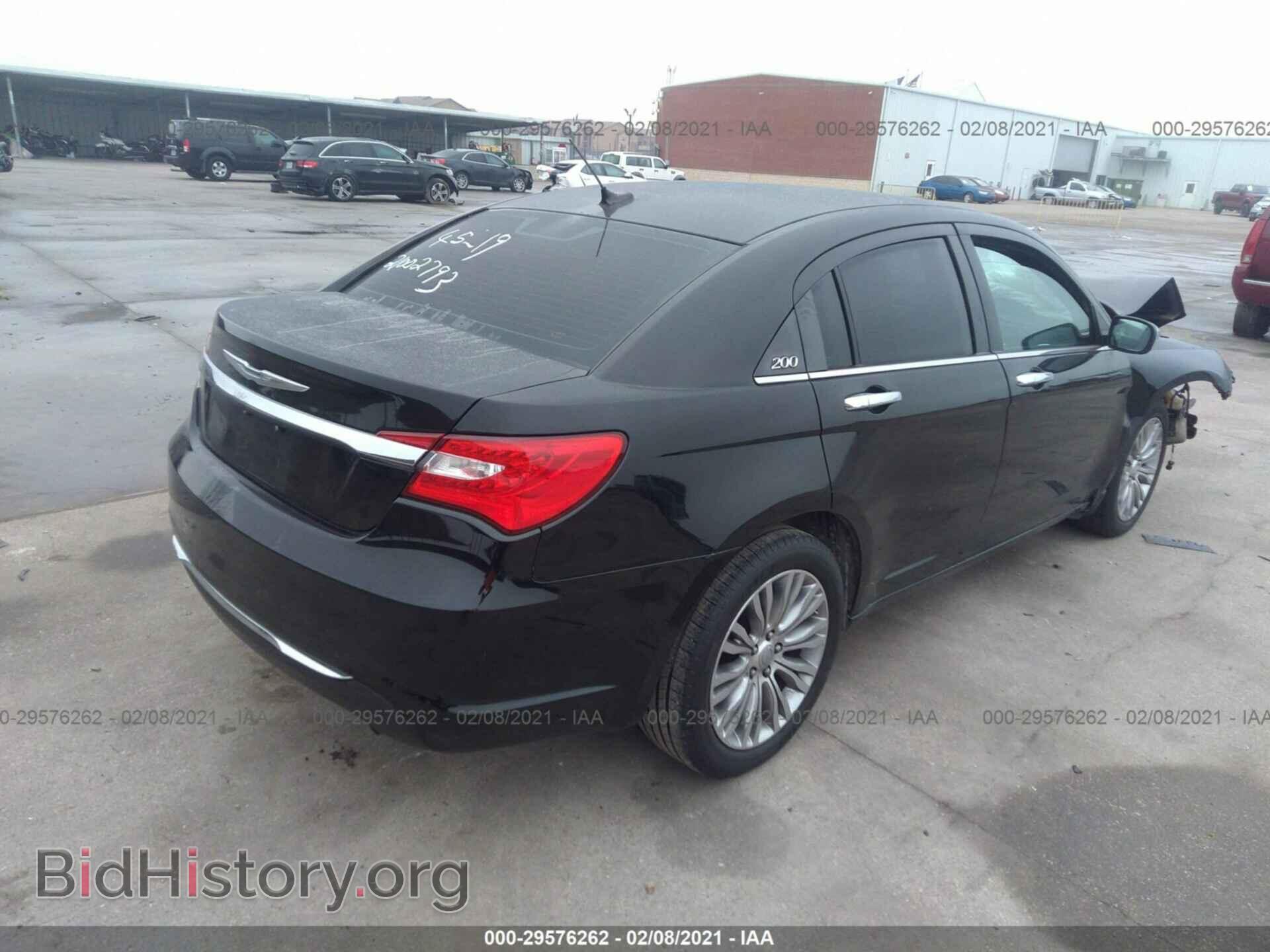 2012 CHRYSLER 200 - VIN: 1C3CCBCB2CN305167 - Фото 4