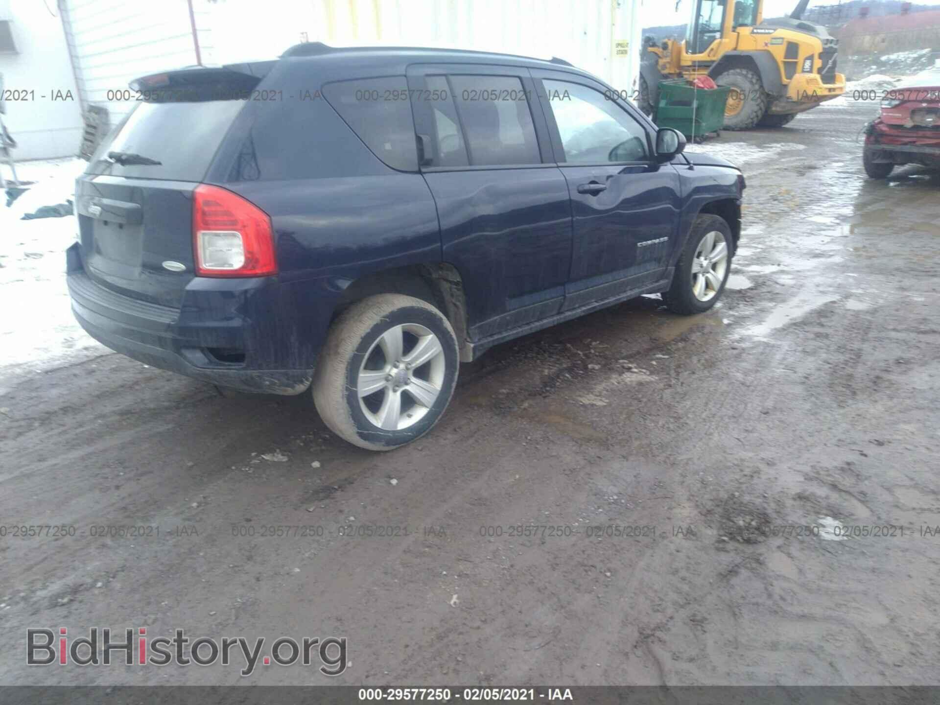 2012 JEEP COMPASS - VIN: 1C4NJDEB2CD577615 - Photo 4