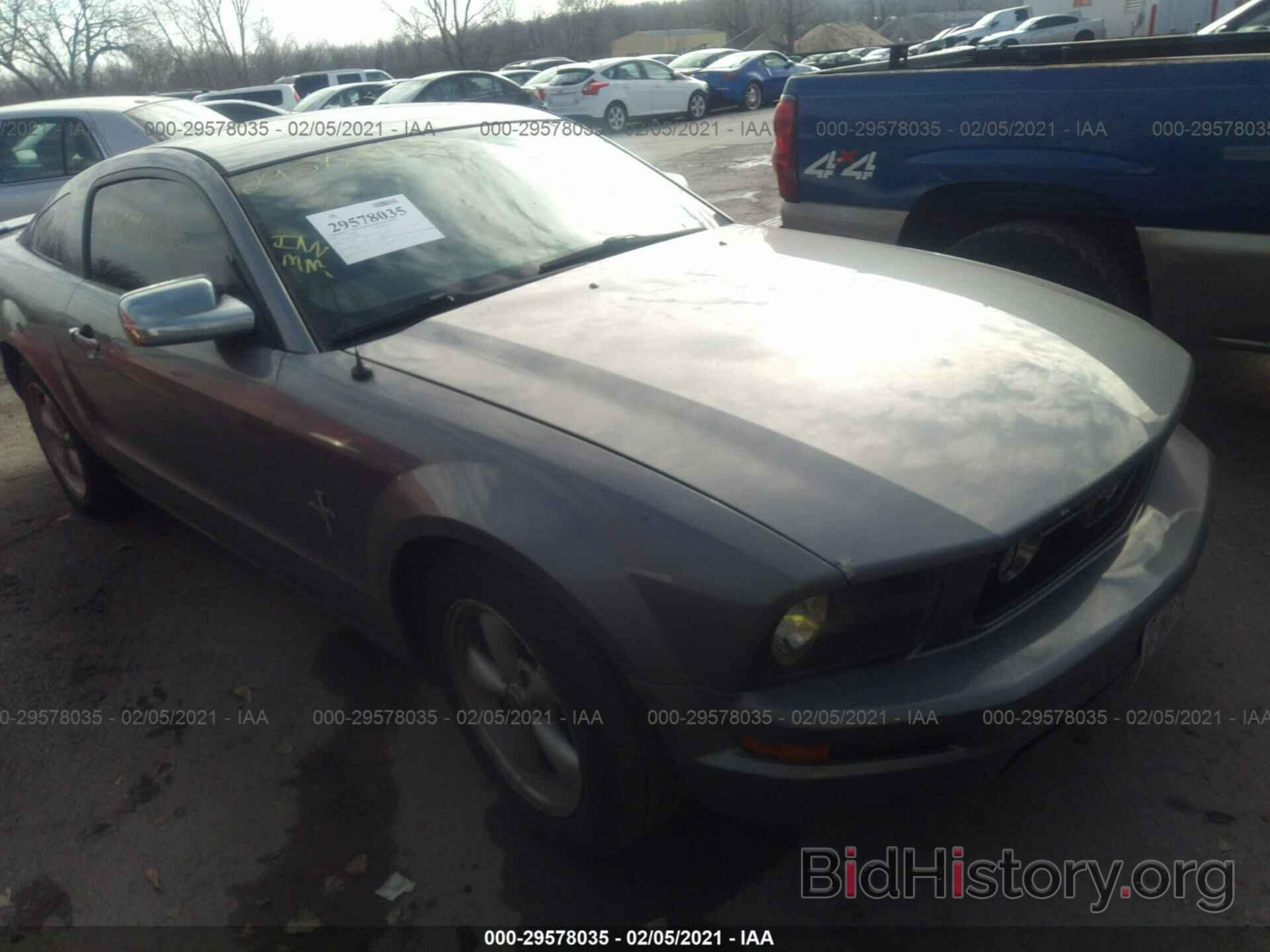 Photo 1ZVFT80NX75235026 - FORD MUSTANG 2007