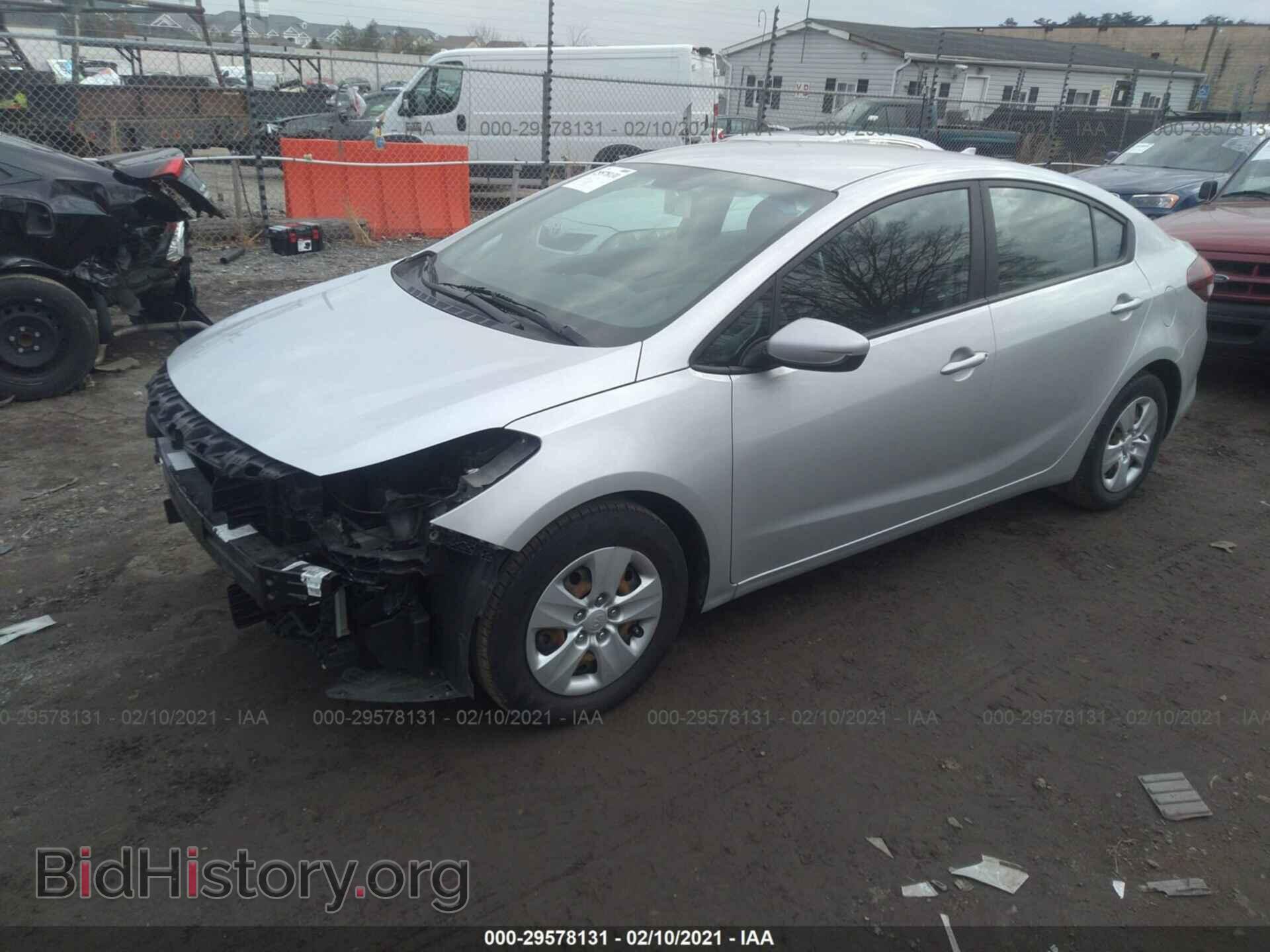 2017 KIA FORTE - VIN: 3KPFK4A70HE109794 - Фото 2