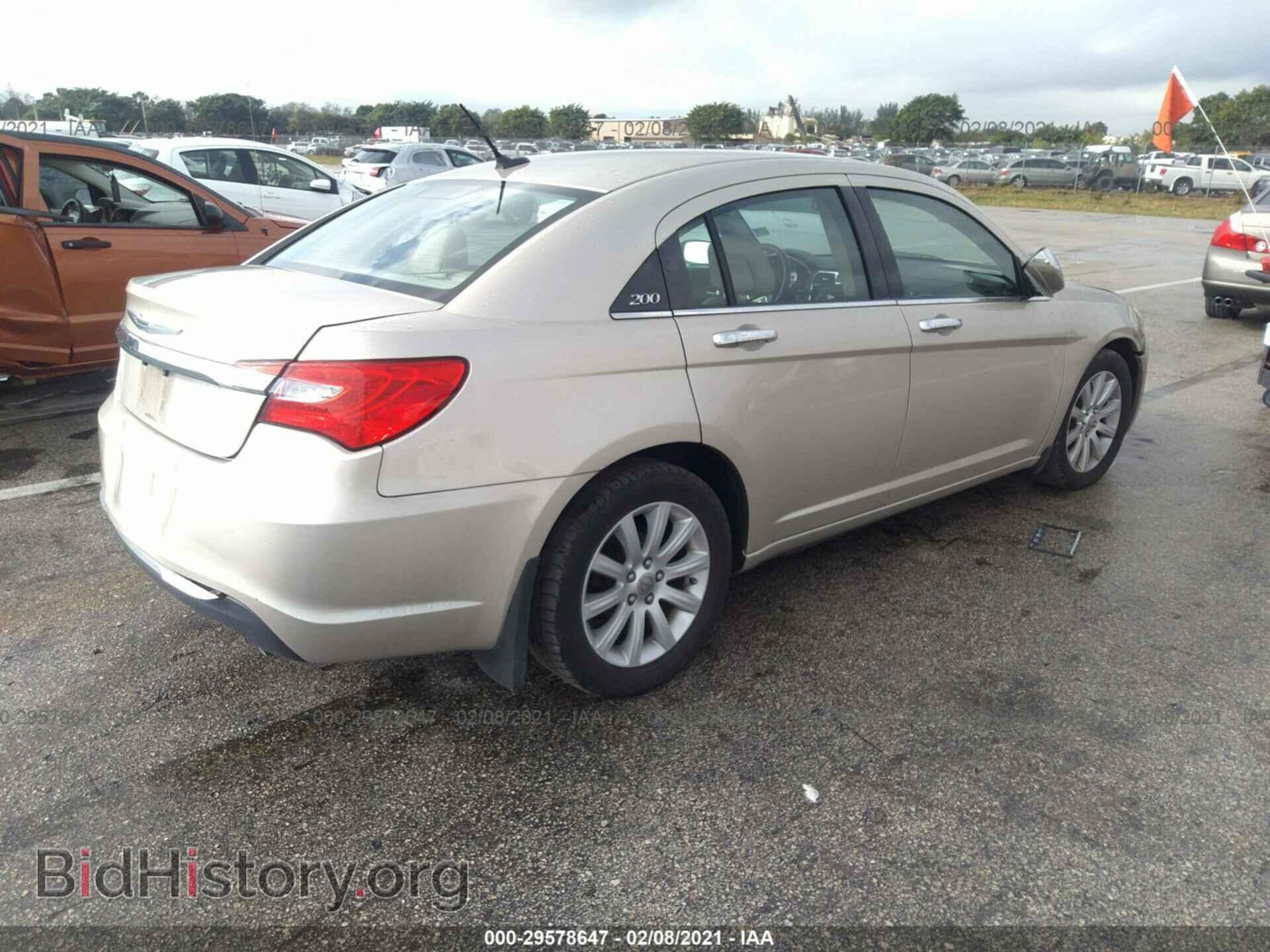 2013 CHRYSLER 200 - VIN: 1C3CCBCG5DN610112 - Фото 4