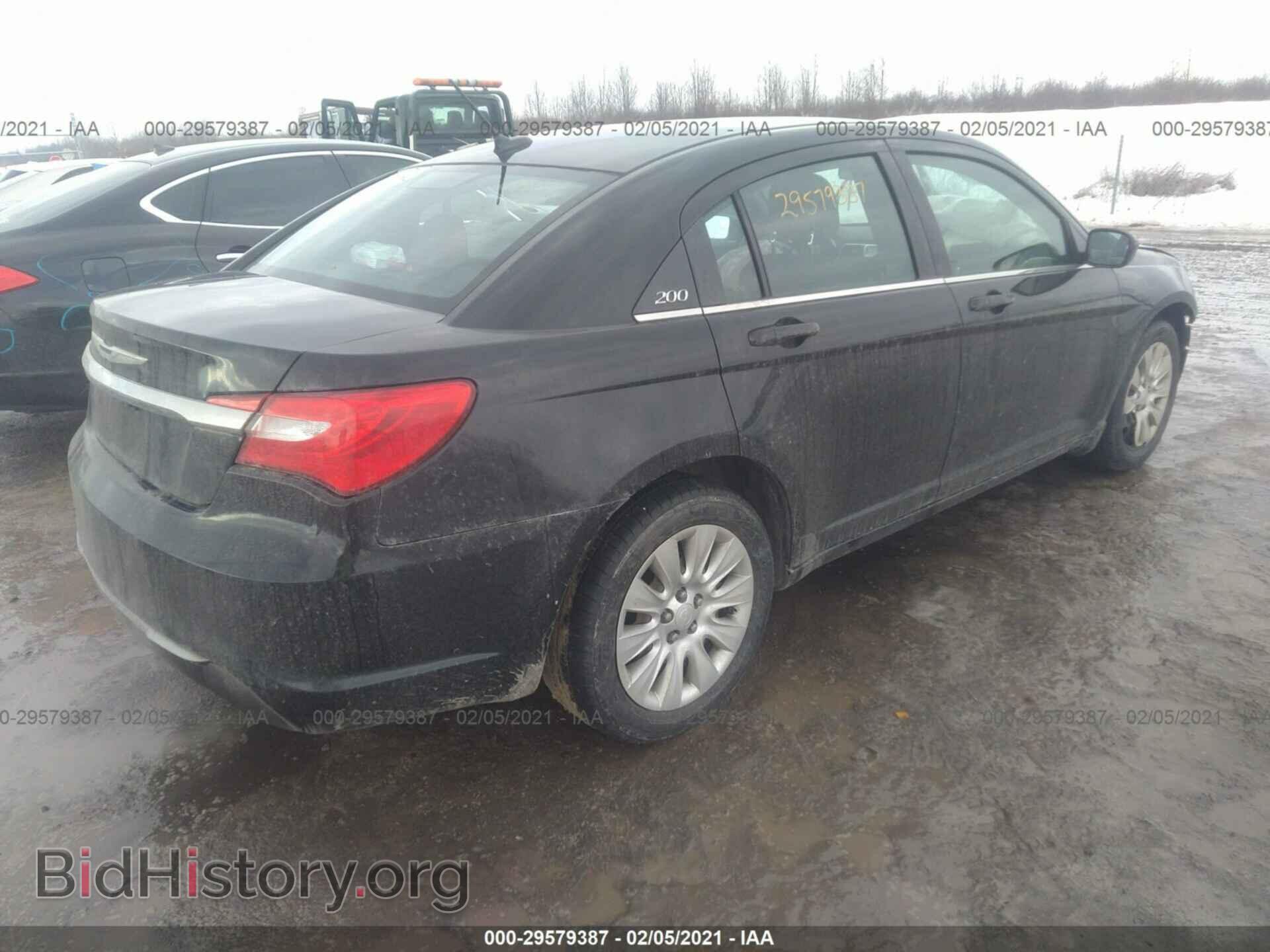 2014 CHRYSLER 200 - VIN: 1C3CCBAB7EN143235 - Photo 4