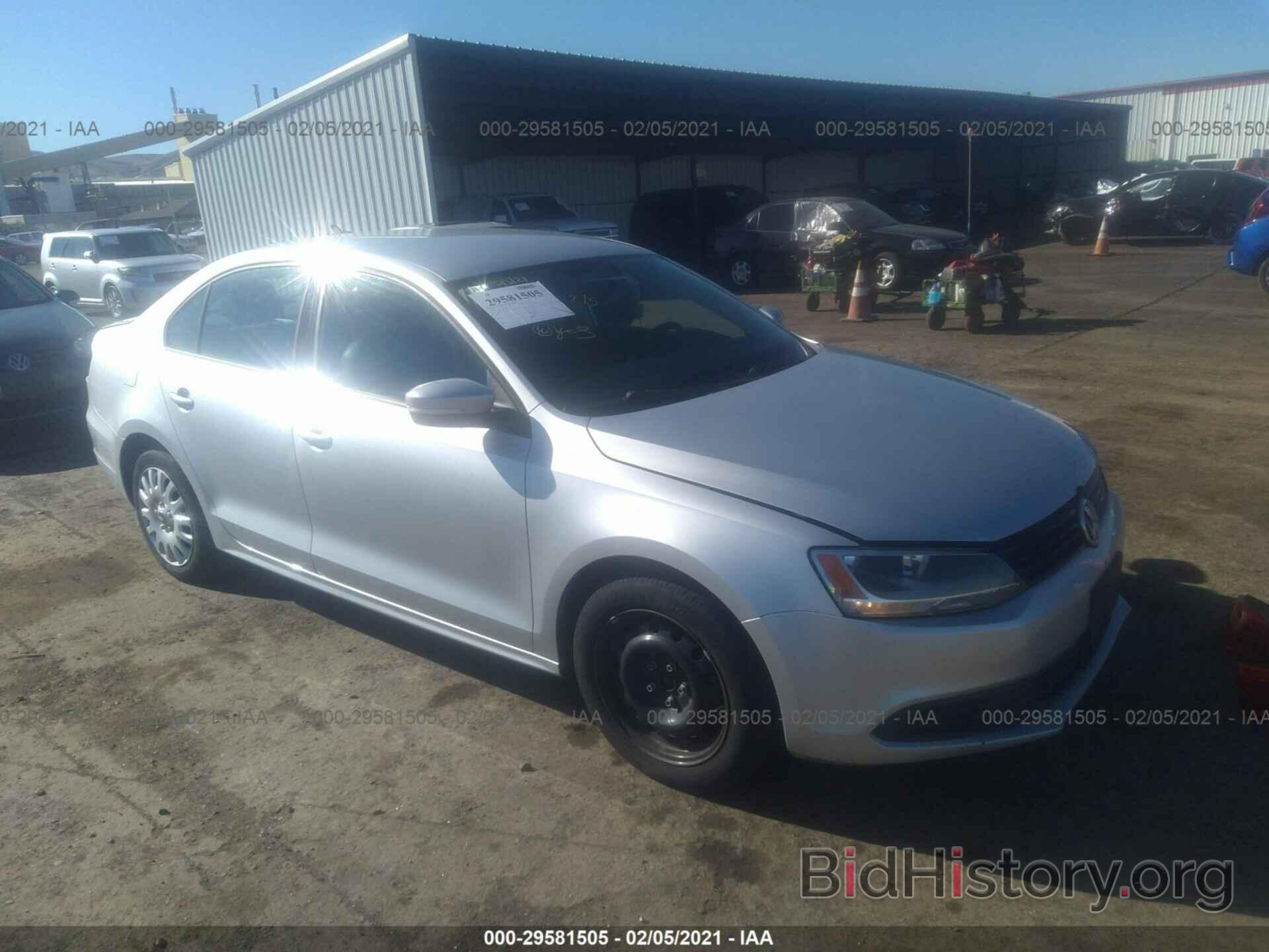 Фотография 3VWD17AJ1EM279409 - VOLKSWAGEN JETTA SEDAN 2014