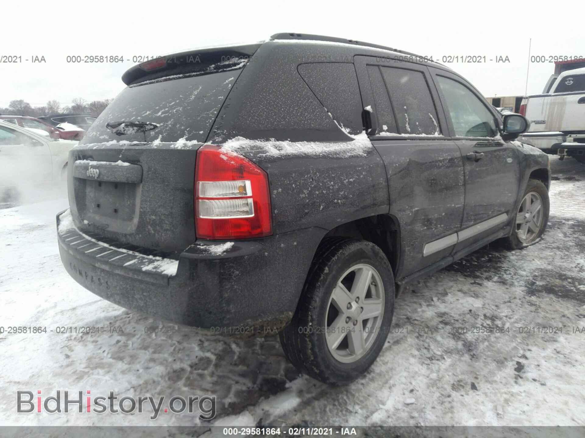 2010 JEEP COMPASS - VIN: 1J4NT1FB6AD620769 - Фото 4