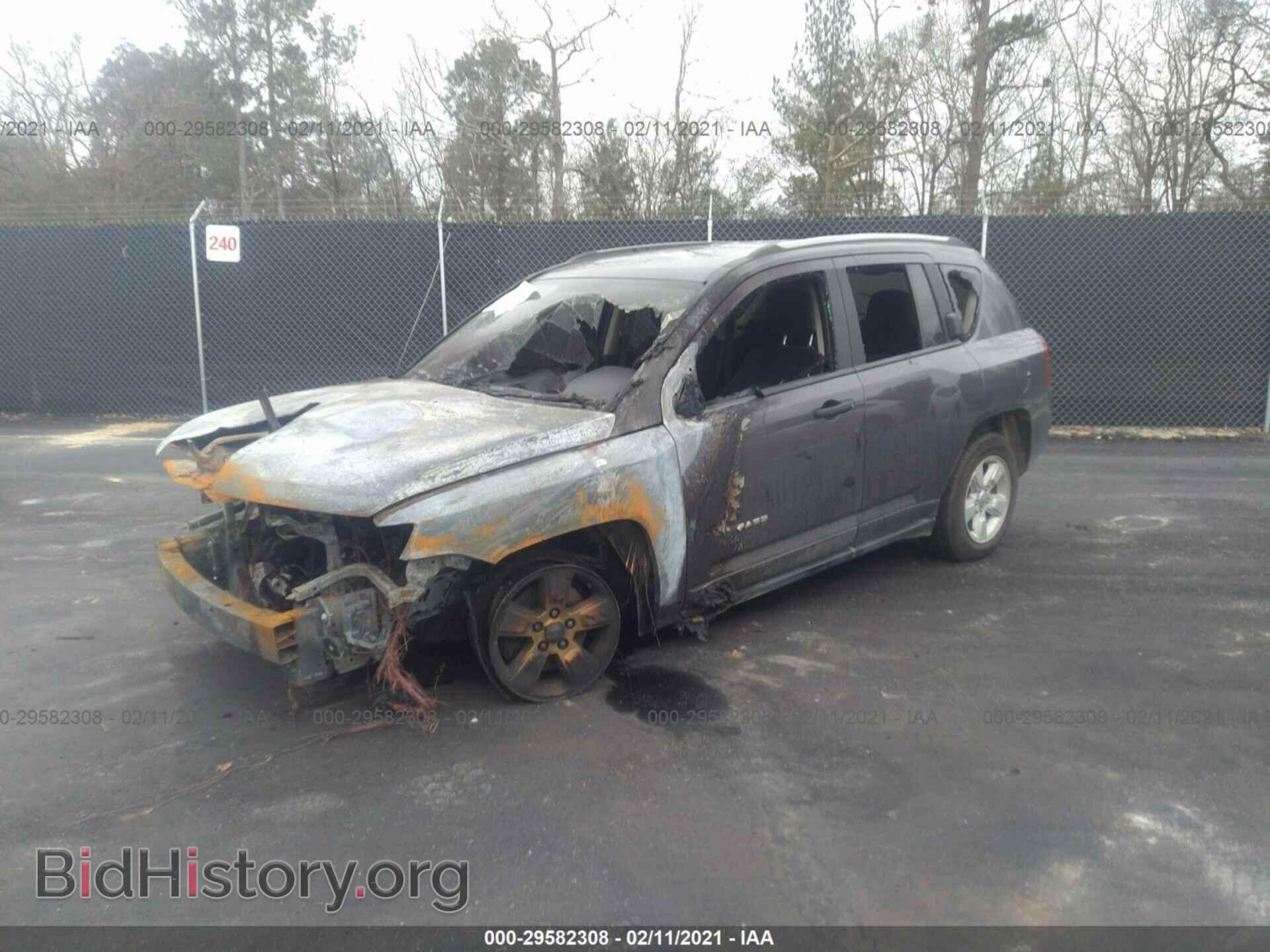 2017 JEEP COMPASS - VIN: 1C4NJCBA6HD185007 - Фото 2