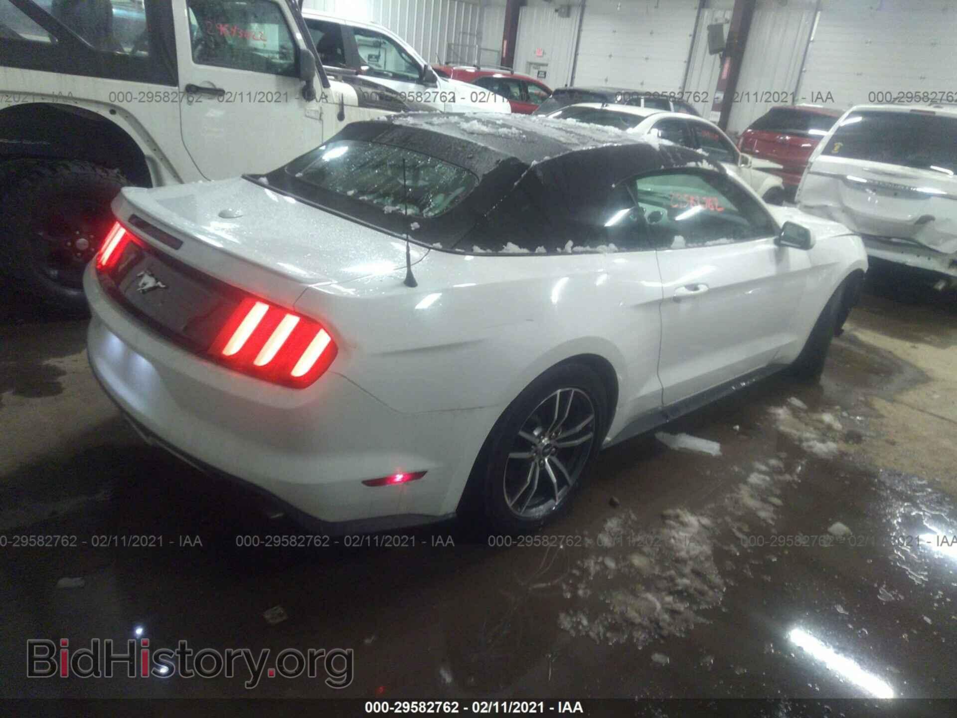 2017 FORD MUSTANG - VIN: 1FATP8UHXH5287861 - Фото 4
