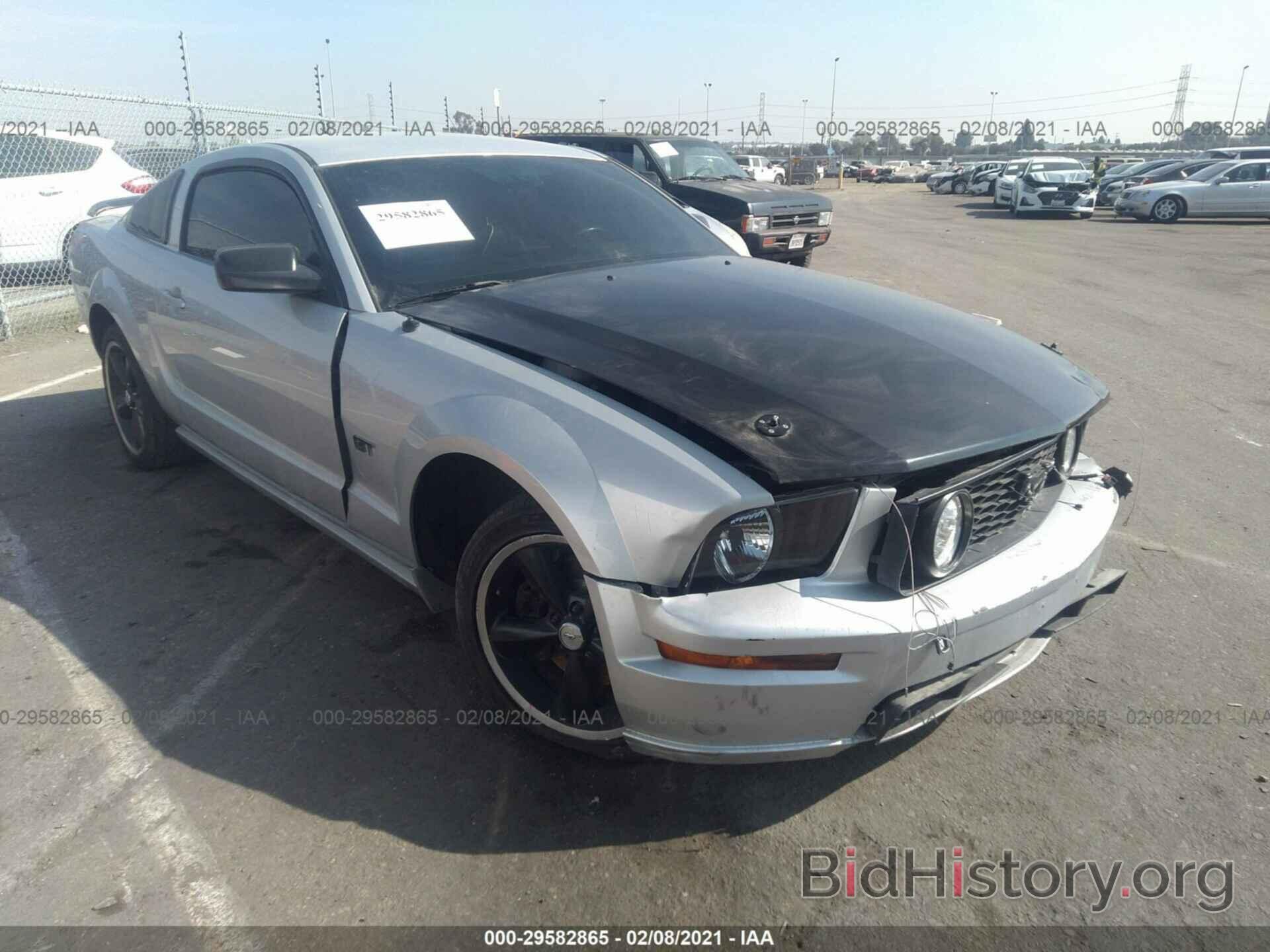 Photo 1ZVHT82H475284898 - FORD MUSTANG 2007