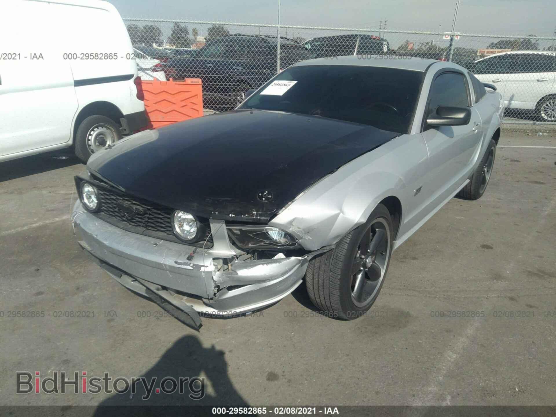 2007 FORD MUSTANG - VIN: 1ZVHT82H475284898 - Фото 2