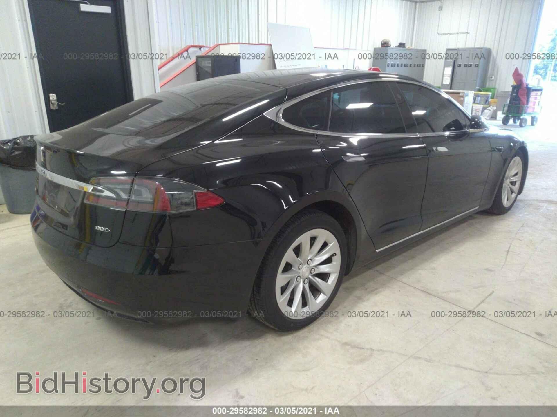 2016 TESLA MODEL S - VIN: 5YJSA1E2XGF168293 - Фото 4