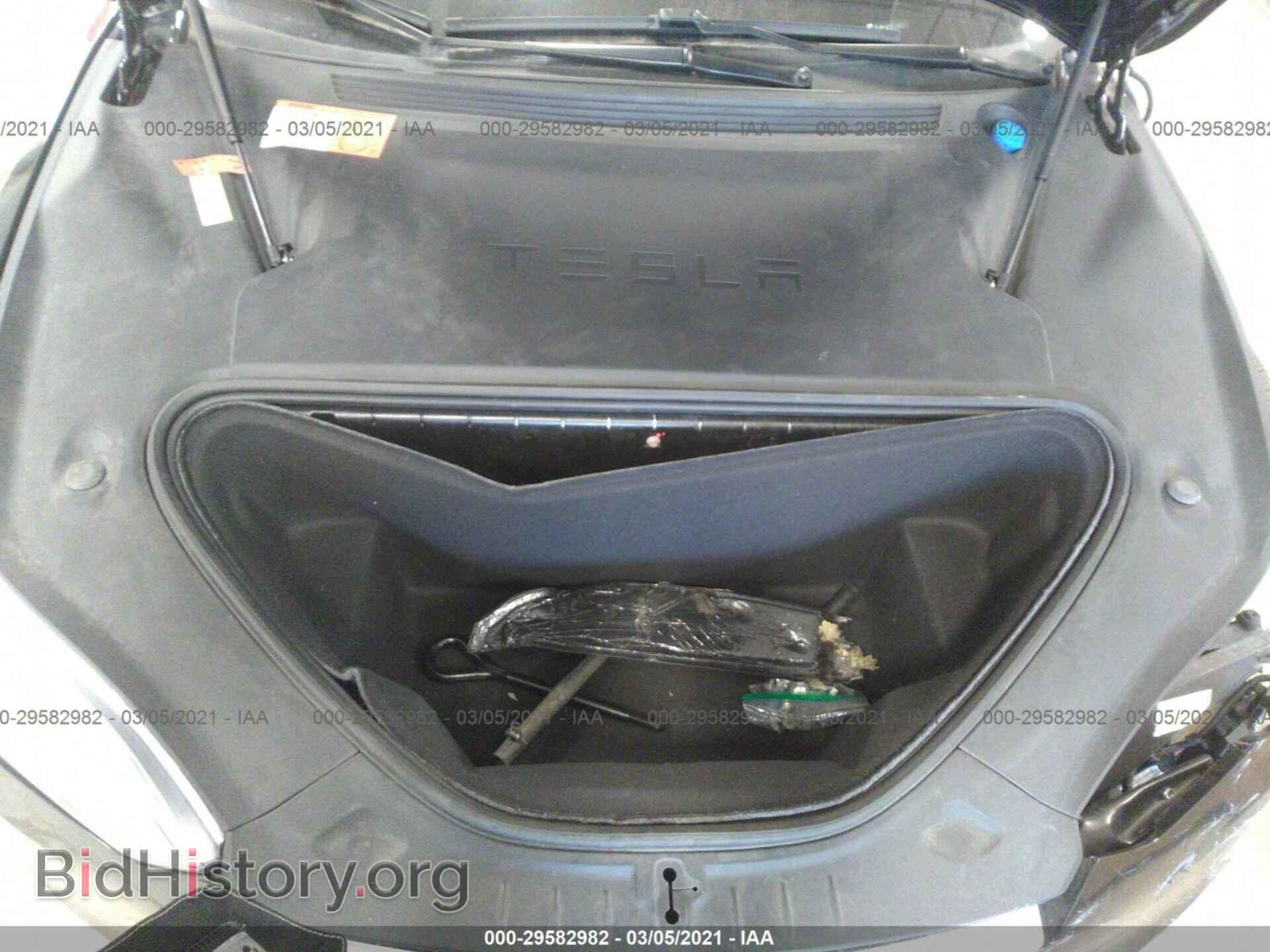 2016 TESLA MODEL S - VIN: 5YJSA1E2XGF168293 - Фото 10