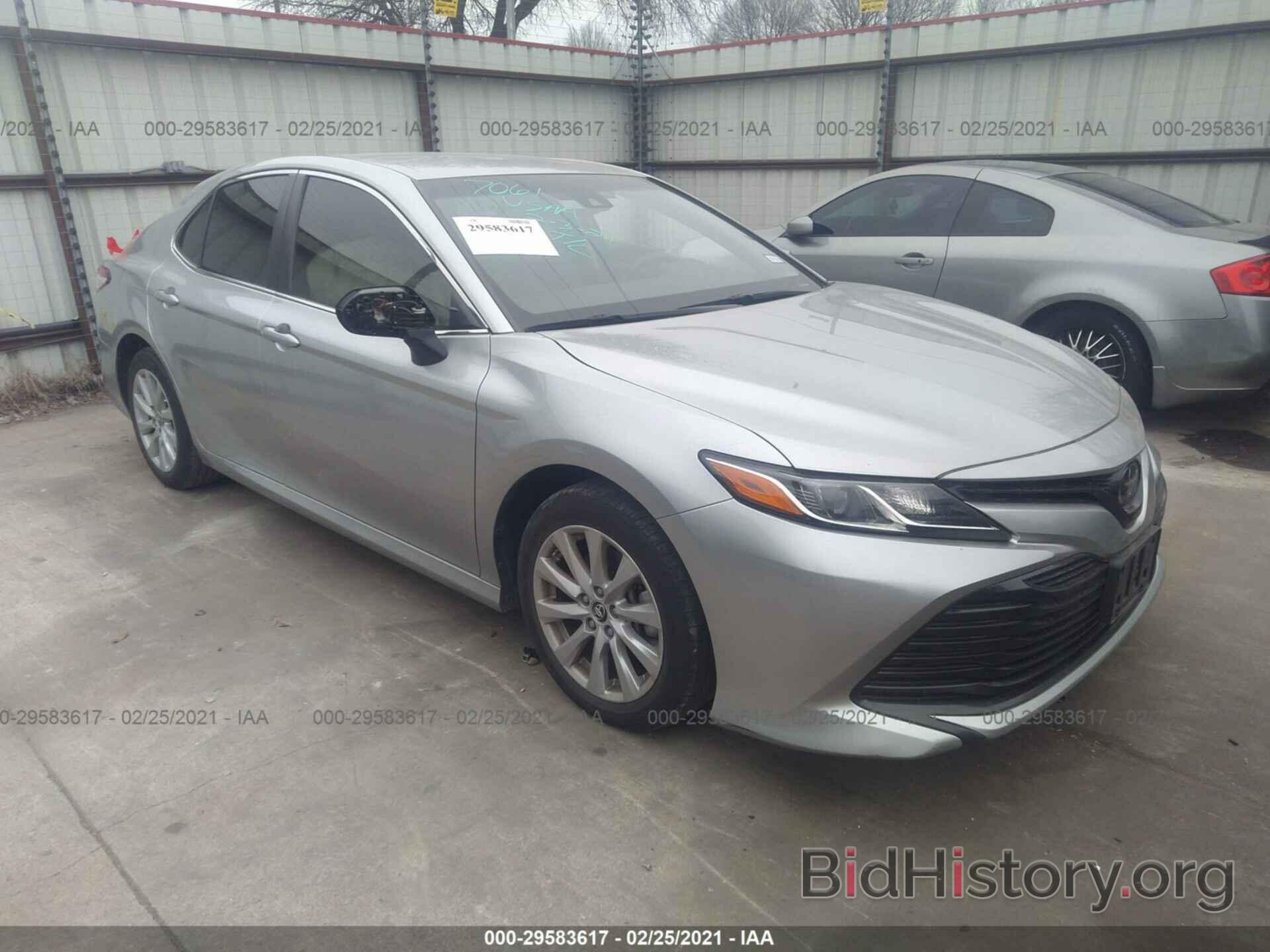 Photo JTNB11HK6J3020587 - TOYOTA CAMRY 2018