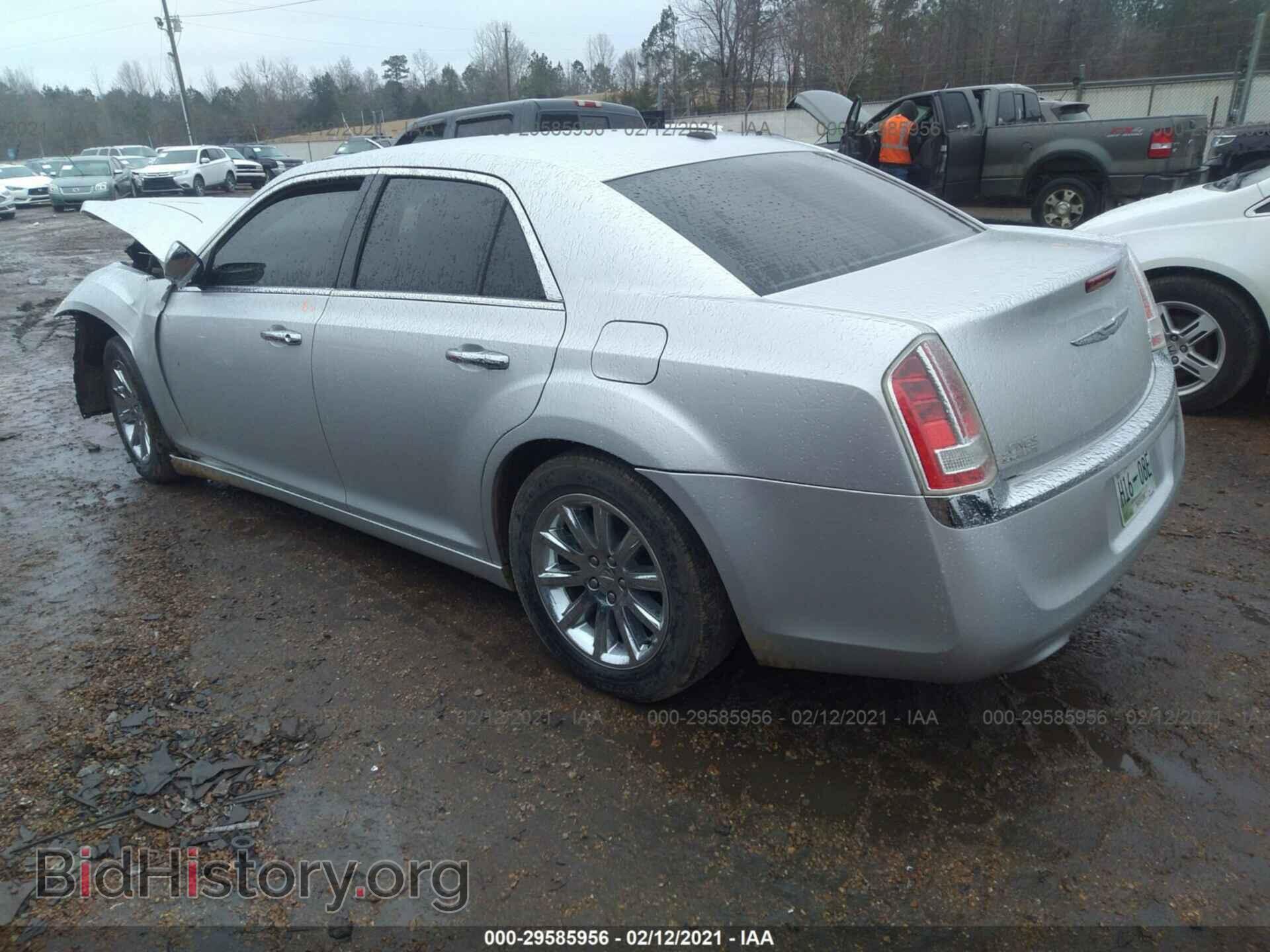 2012 CHRYSLER 300 - VIN: 2C3CCAET5CH268060 - Фото 3