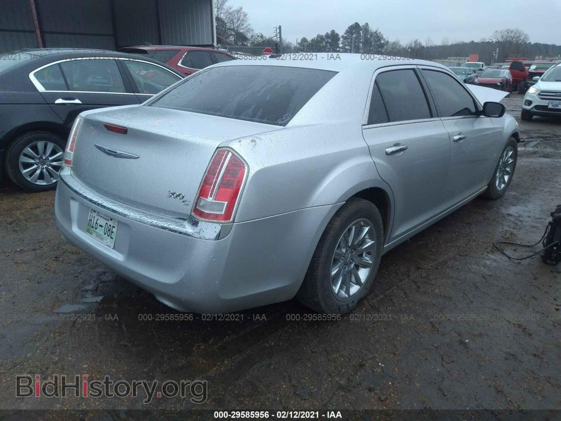 2012 CHRYSLER 300 - VIN: 2C3CCAET5CH268060 - Фото 4