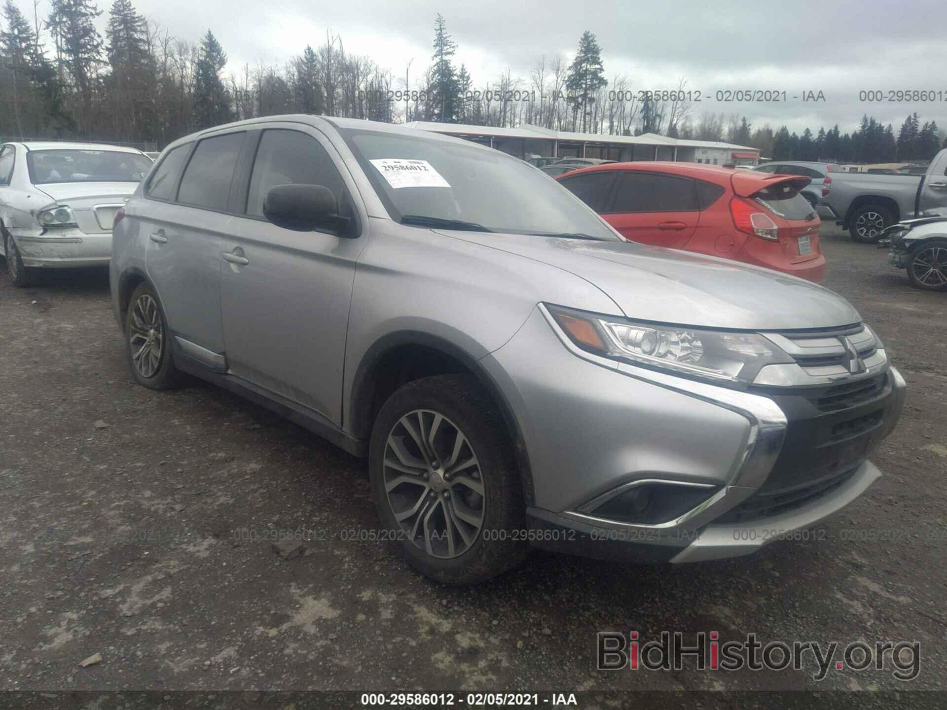 Photo JA4AD2A37JZ004440 - MITSUBISHI OUTLANDER 2018