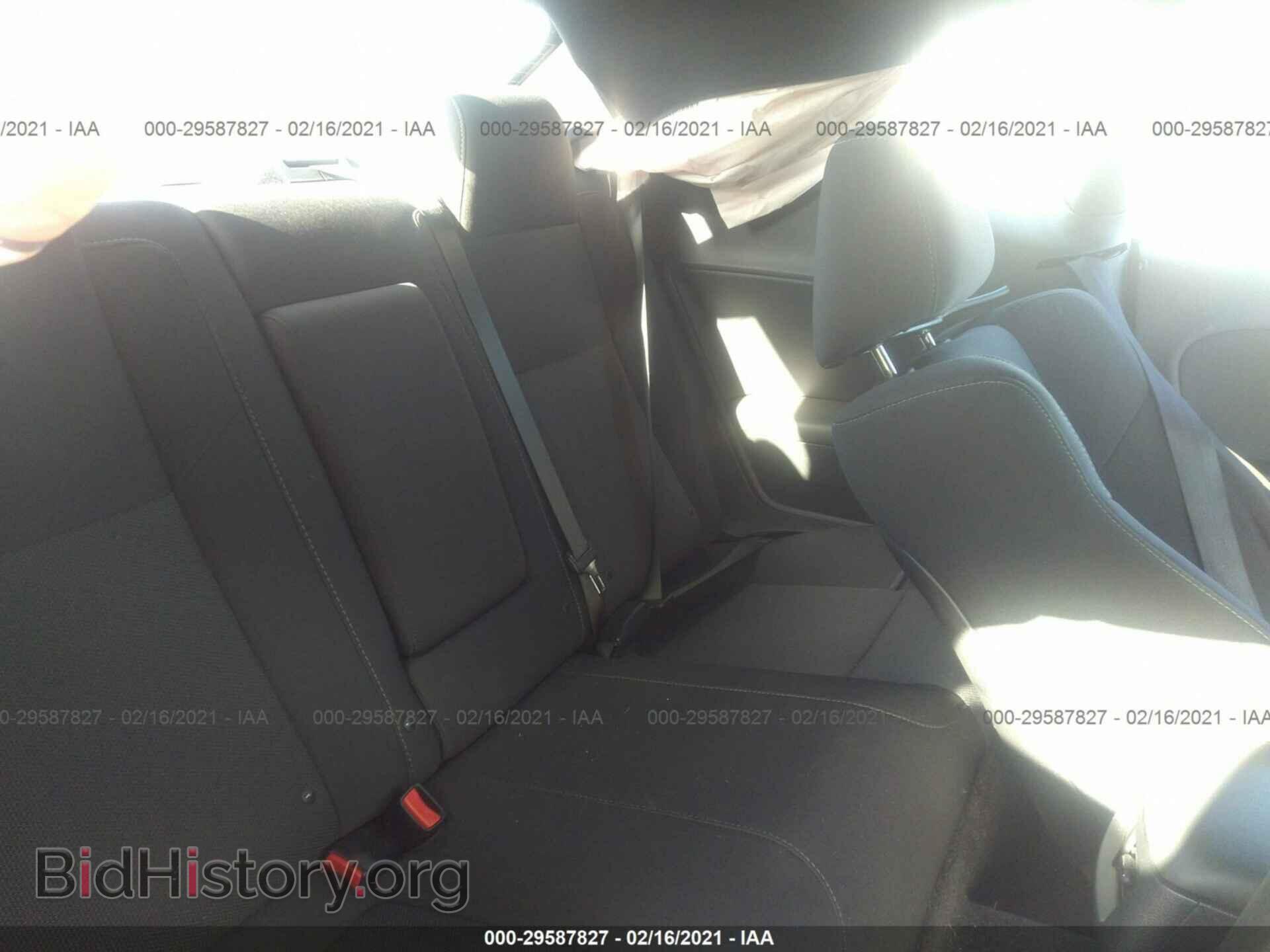 2016 DODGE CHALLENGER - VIN: 2C3CDZBT3GH218442 - Фото 8
