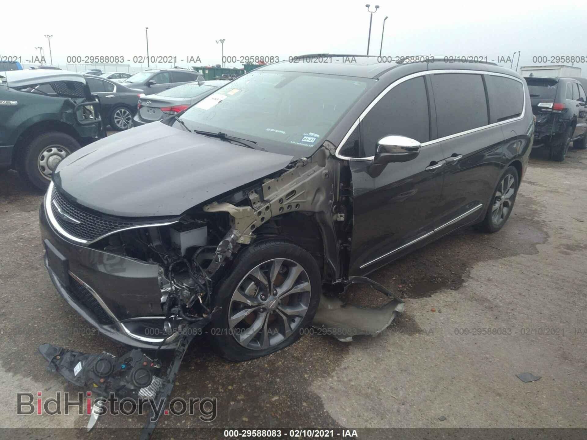 2017 CHRYSLER PACIFICA - VIN: 2C4RC1GG8HR608079 - Photo 2