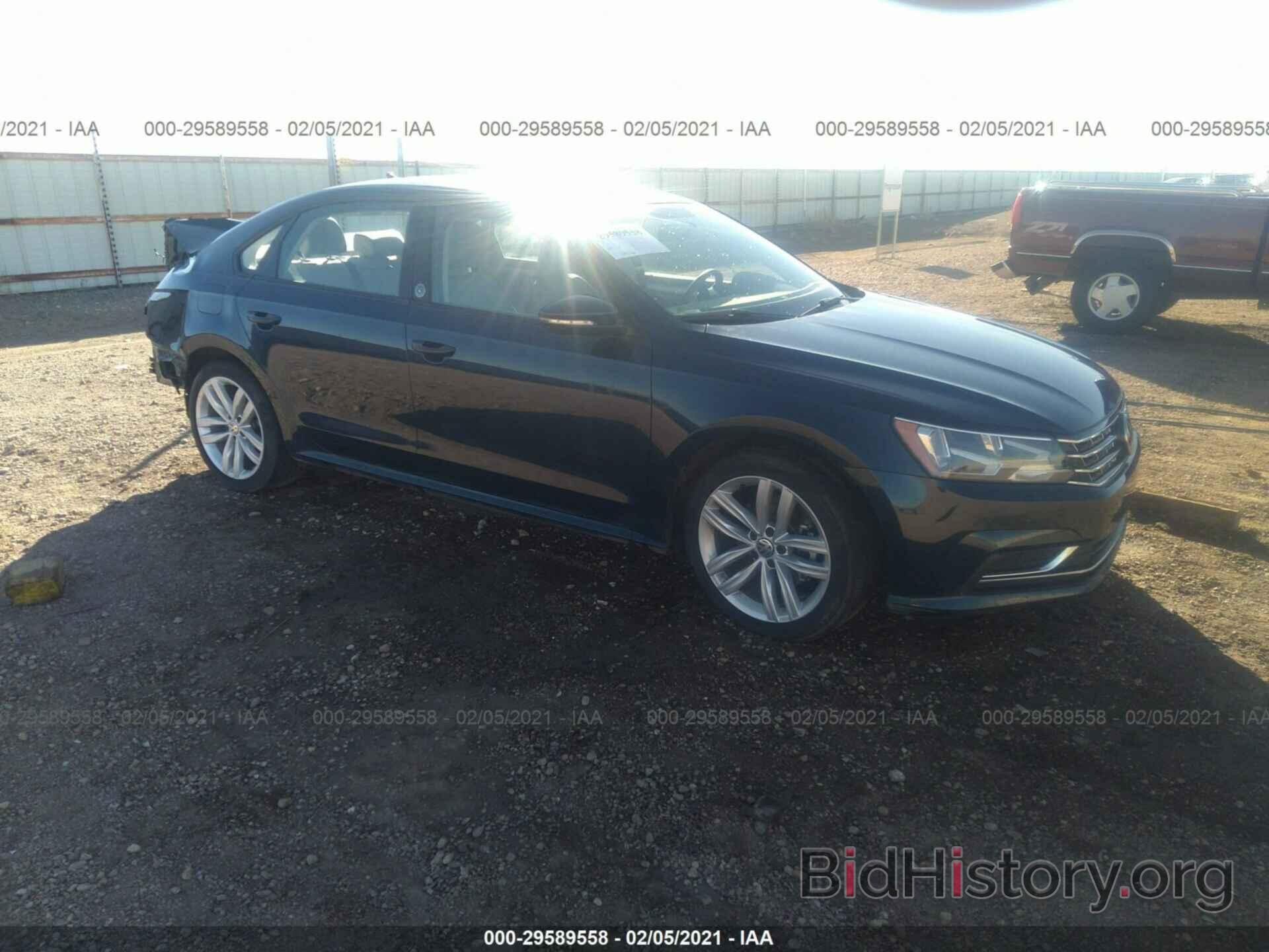 Photo 1VWLA7A33KC001153 - VOLKSWAGEN PASSAT 2019