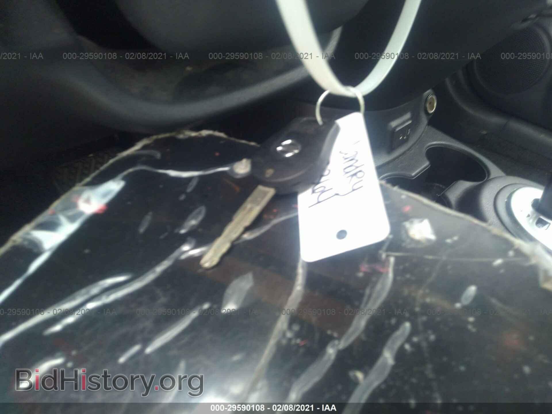 2017 NISSAN VERSA NOTE - VIN: 3N1CE2CP3HL355152 - Photo 11