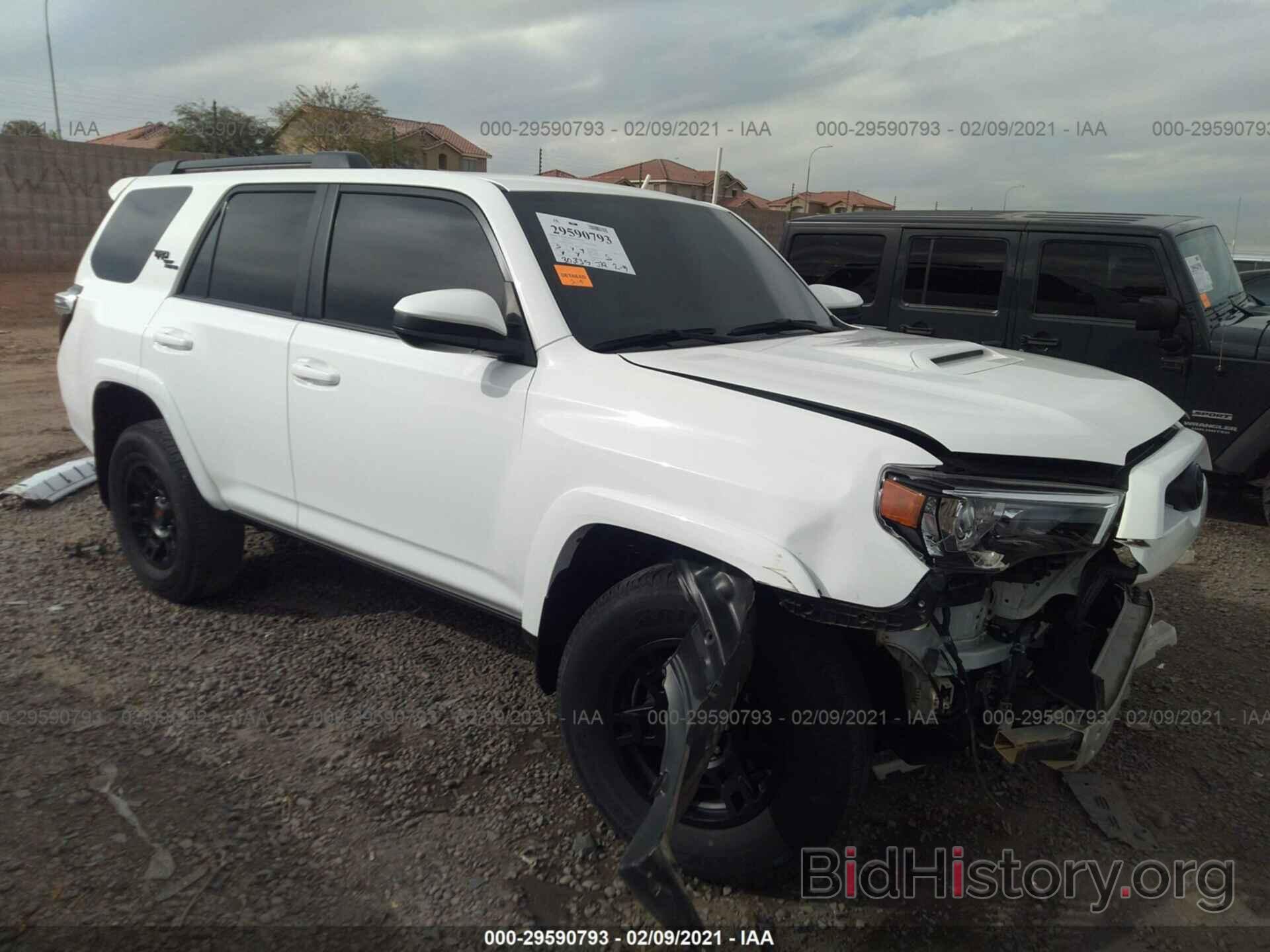 Photo JTEBU5JR9J5500939 - TOYOTA 4RUNNER 2018