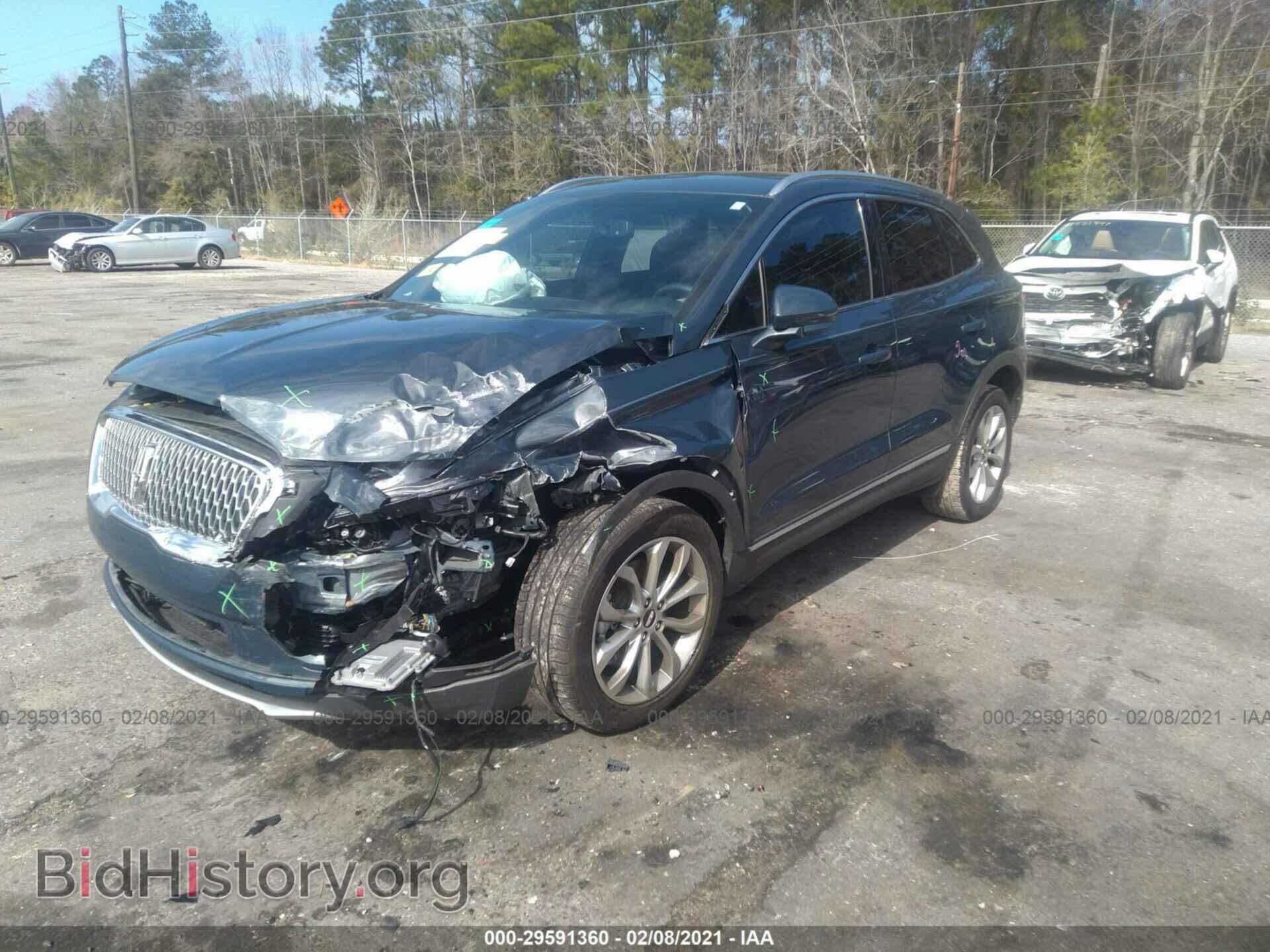 2019 LINCOLN MKC - VIN: 5LMCJ2C94KUL47741 - Photo 2