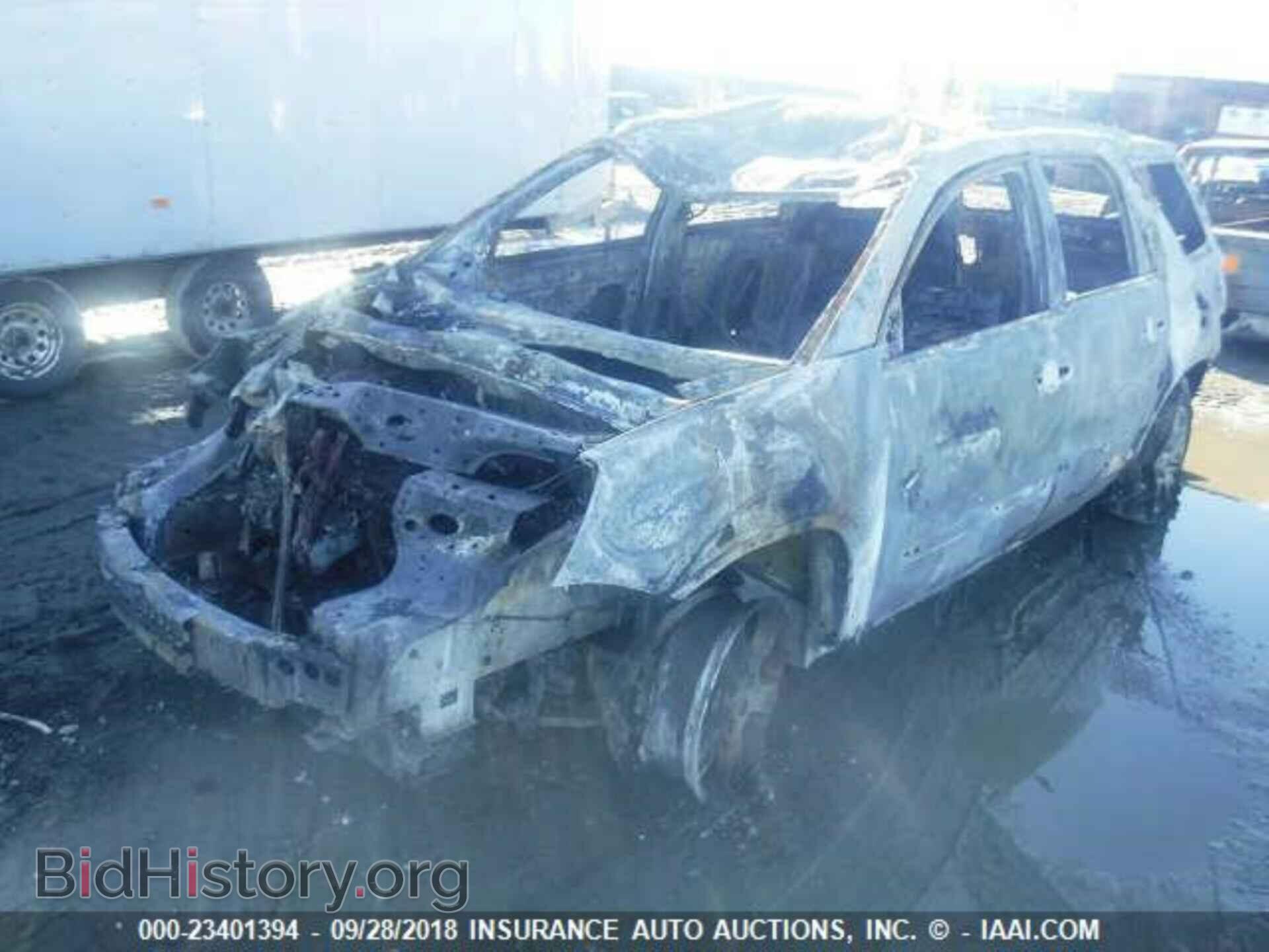 2011 GMC ACADIA - VIN: 1GKKVNED9BJ270753 - Фото 2