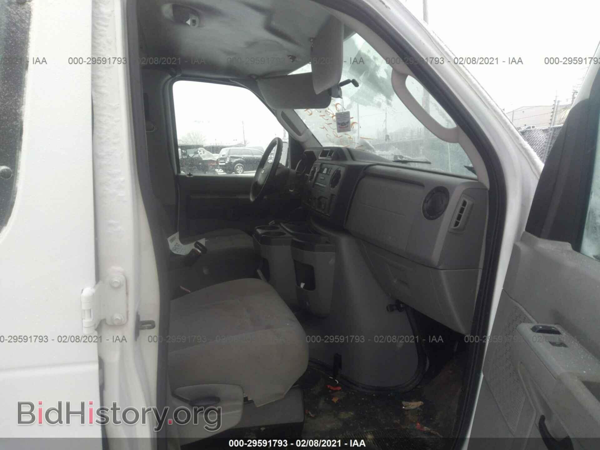 2010 FORD ECONOLINE CARGO VAN - VIN: 1FTNE2EW4ADA28734 - Фото 5