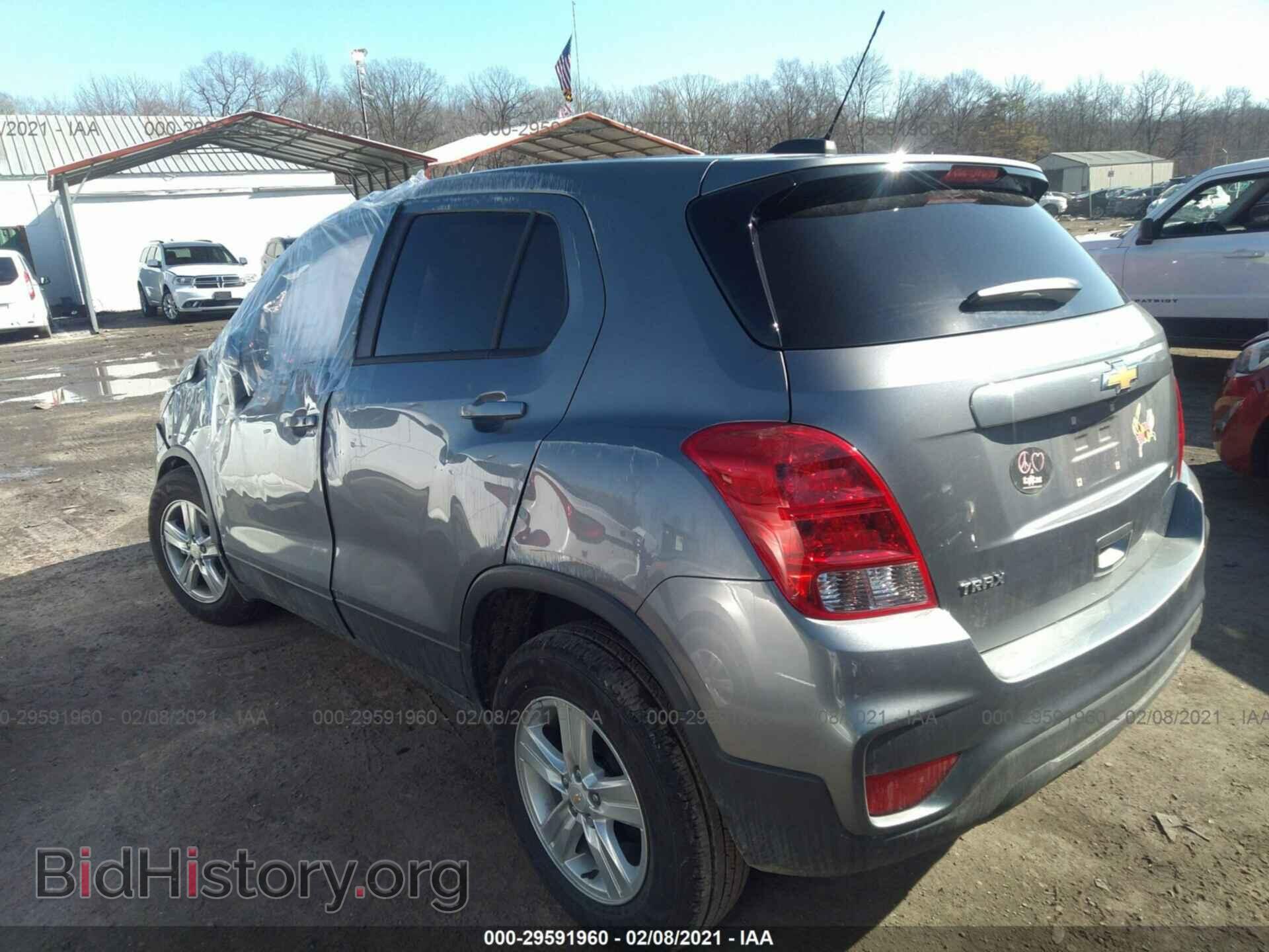 2020 CHEVROLET TRAX - VIN: 3GNCJKSB7LL293012 - Photo 3