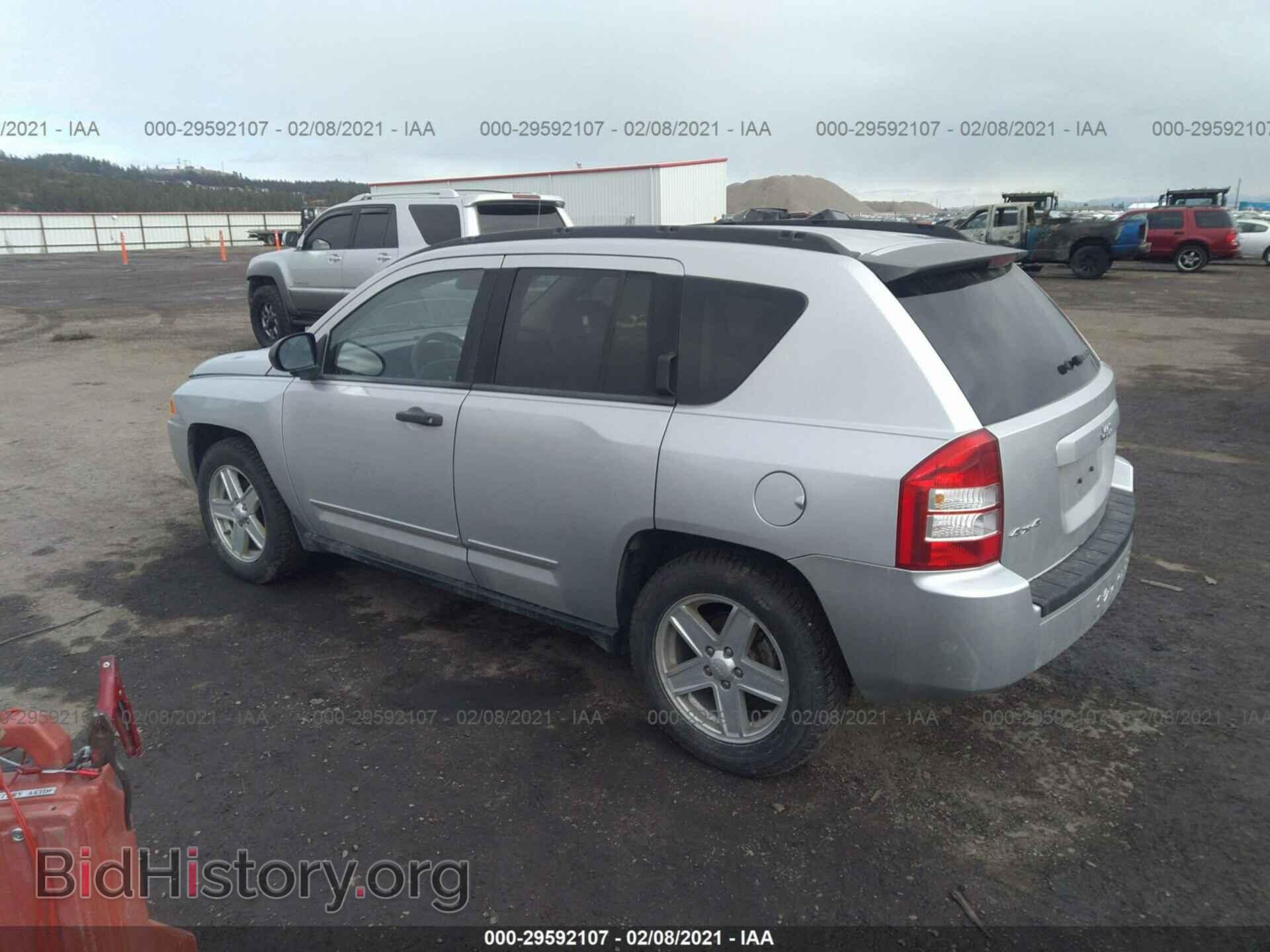 2008 JEEP COMPASS - VIN: 1J8FF47W78D537083 - Фото 3