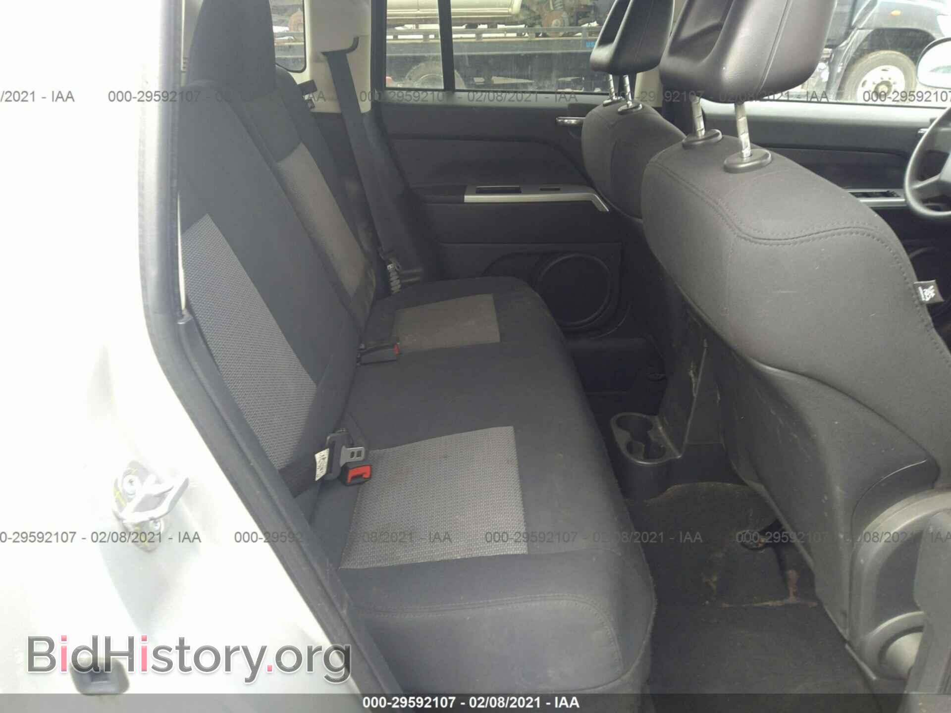 2008 JEEP COMPASS - VIN: 1J8FF47W78D537083 - Фото 8