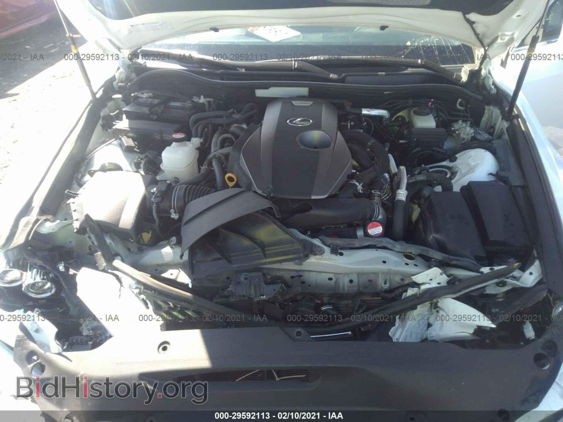 2016 LEXUS IS 200T - VIN: JTHBA1D29G5019780 - Photo 10