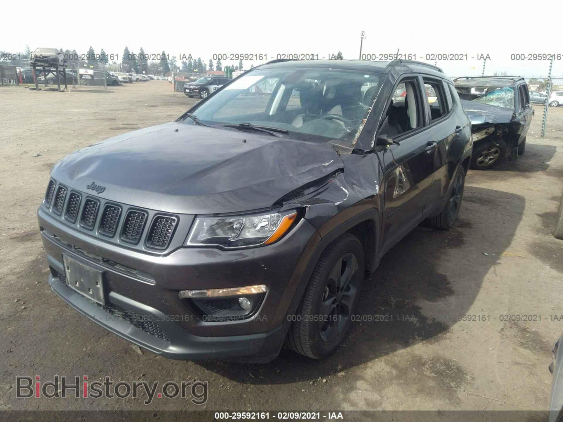 2019 JEEP COMPASS - VIN: 3C4NJCBB6KT809172 - Фото 2