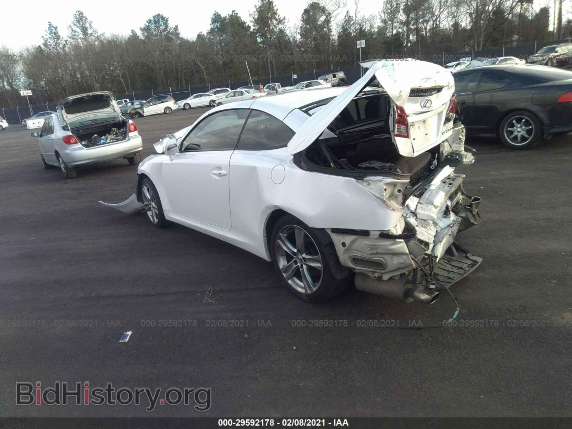 2012 LEXUS IS 250C - VIN: JTHFF2C28C2522271 - Фото 3