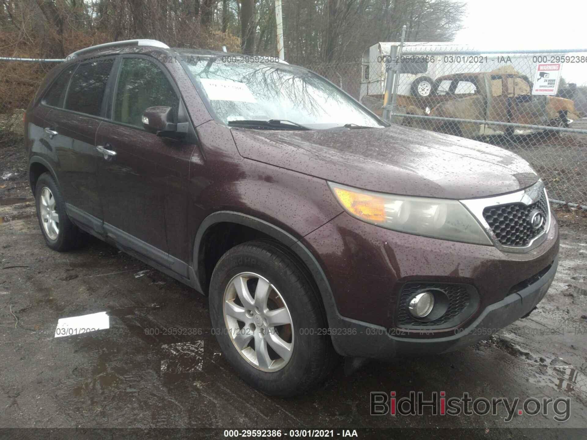 Фотография 5XYKT4A19BG114199 - KIA SORENTO 2011