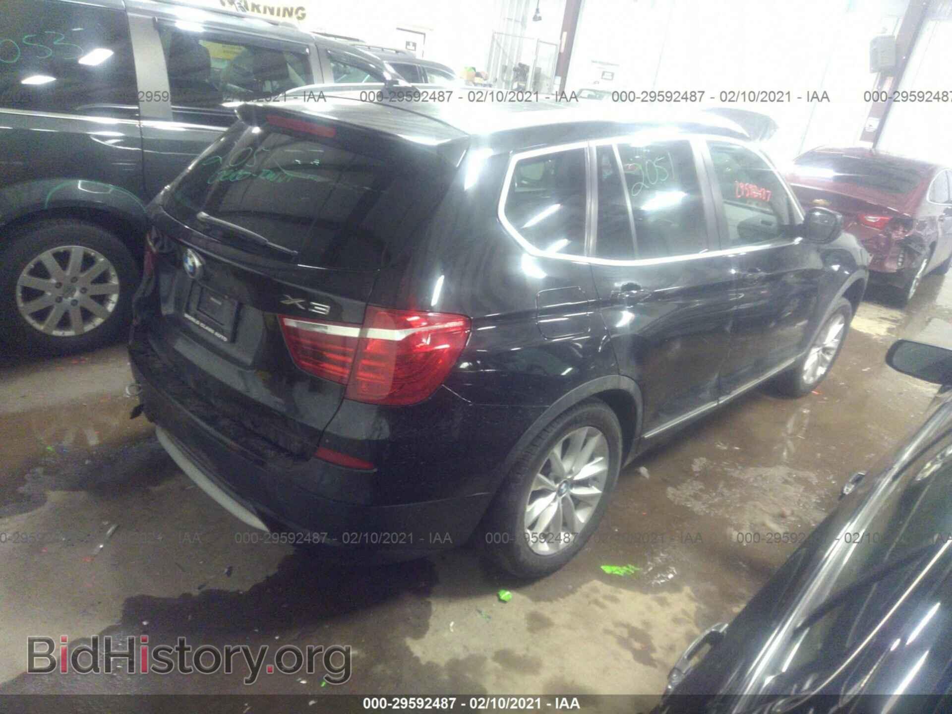 2011 BMW X3 - VIN: 5UXWX5C58BL712539 - Фото 4