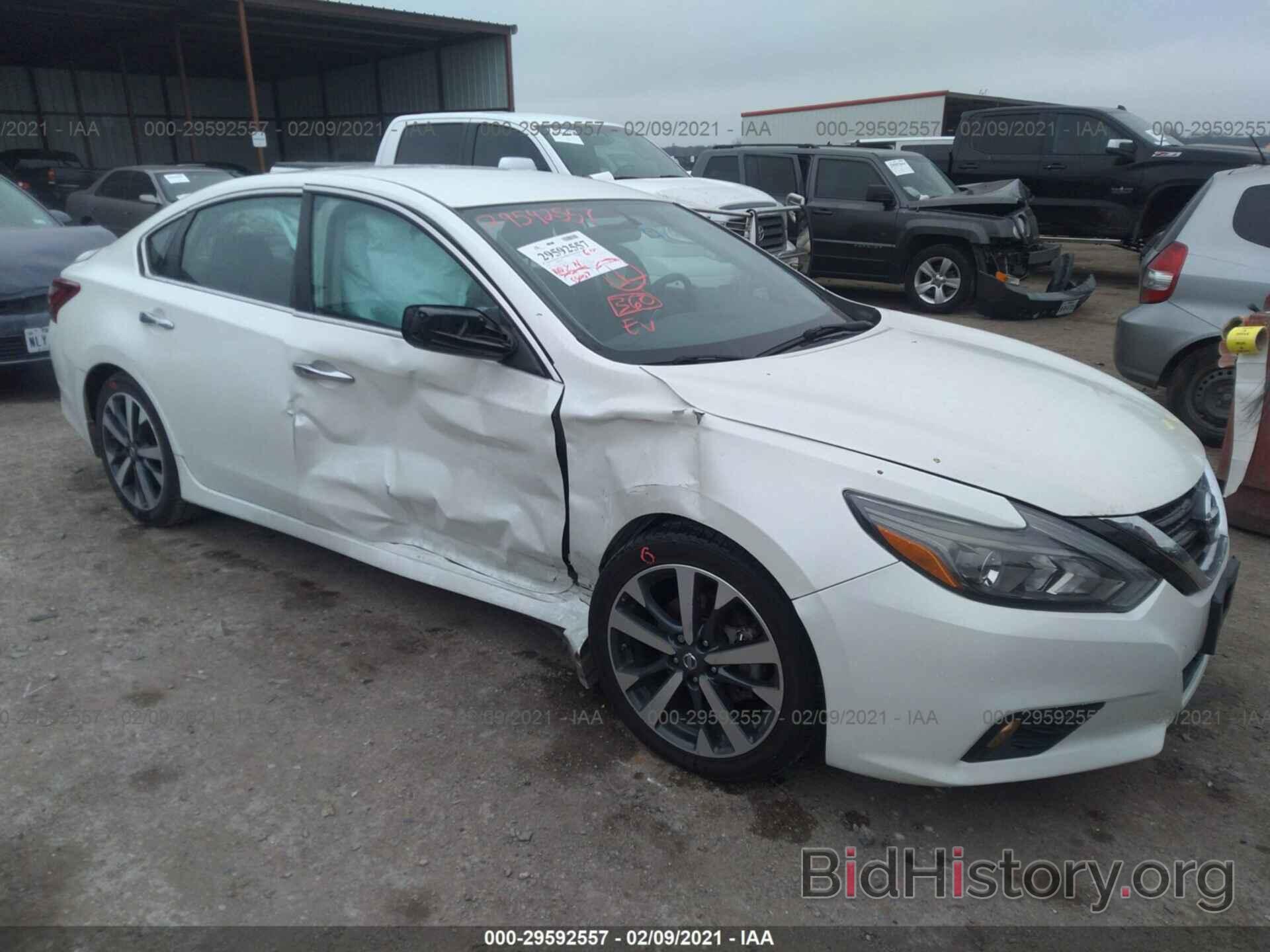 Photo 1N4AL3AP8HC262261 - NISSAN ALTIMA 2017