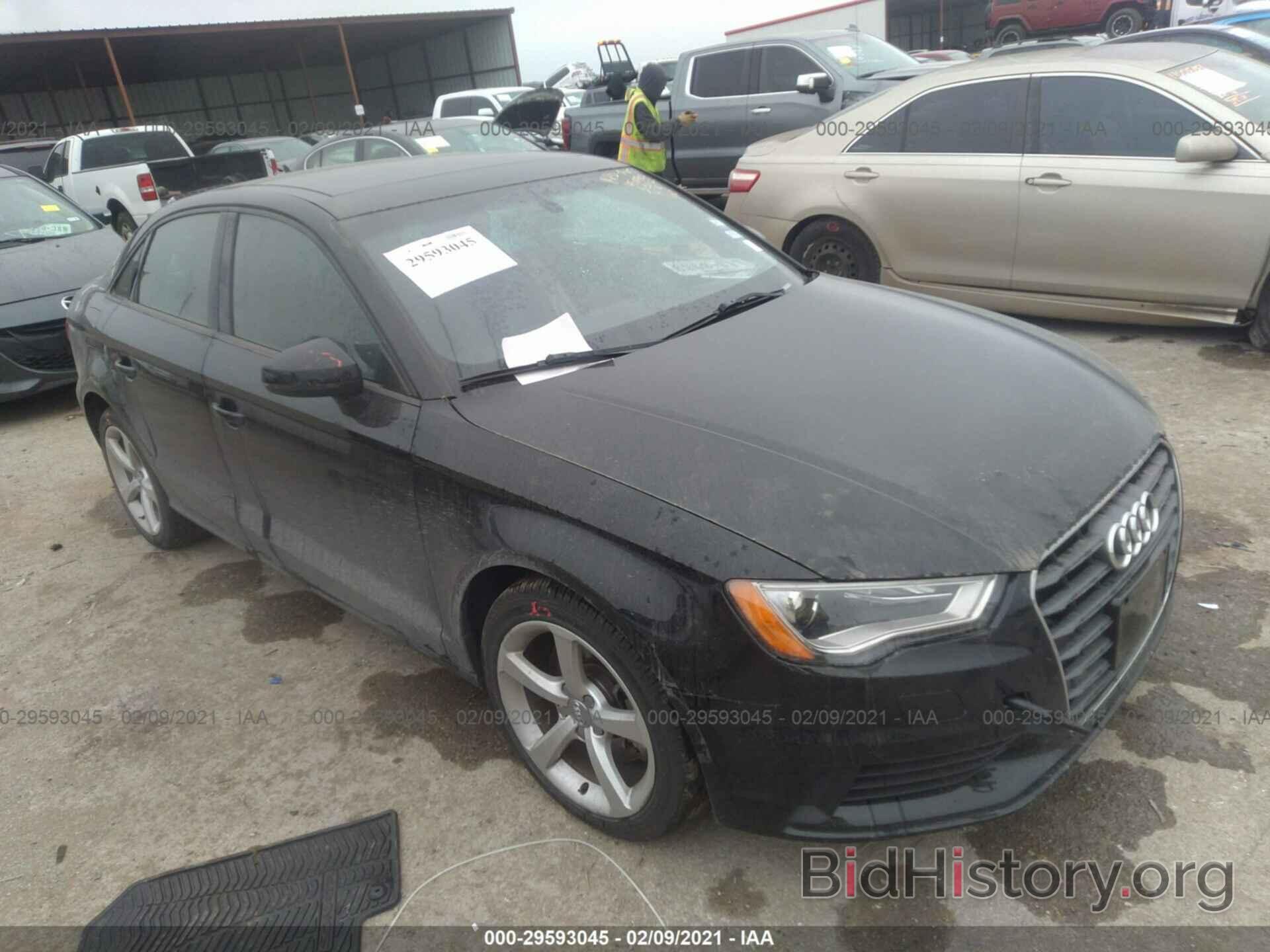 Photo WAUA7GFF7G1035477 - AUDI A3 2016