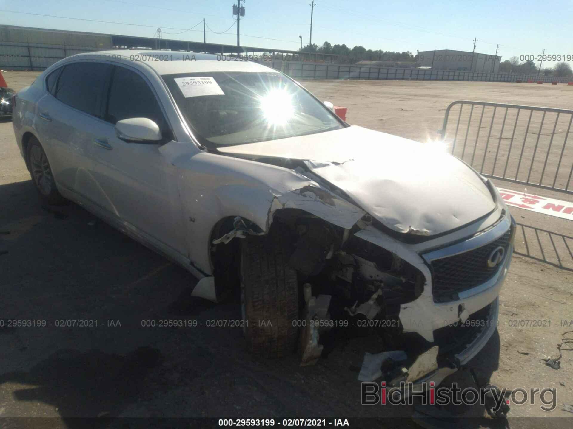 Photo JN1BY1PP8GM630610 - INFINITI Q70L 2016